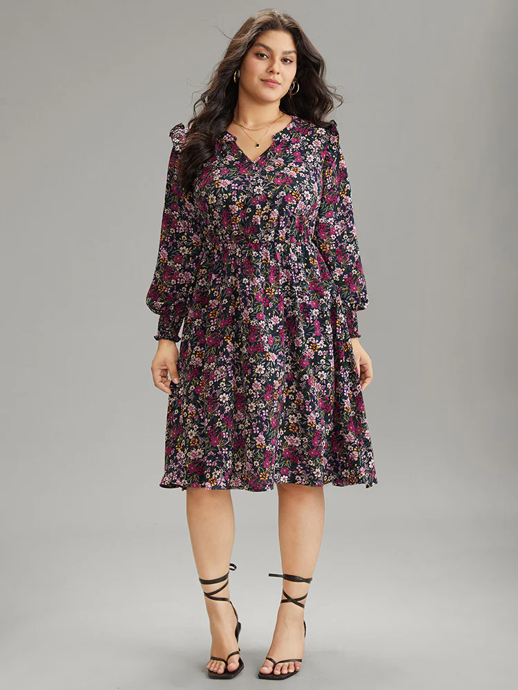 Ditsy Floral Notched Pocket Shirred Cuffs Dress - Image 3