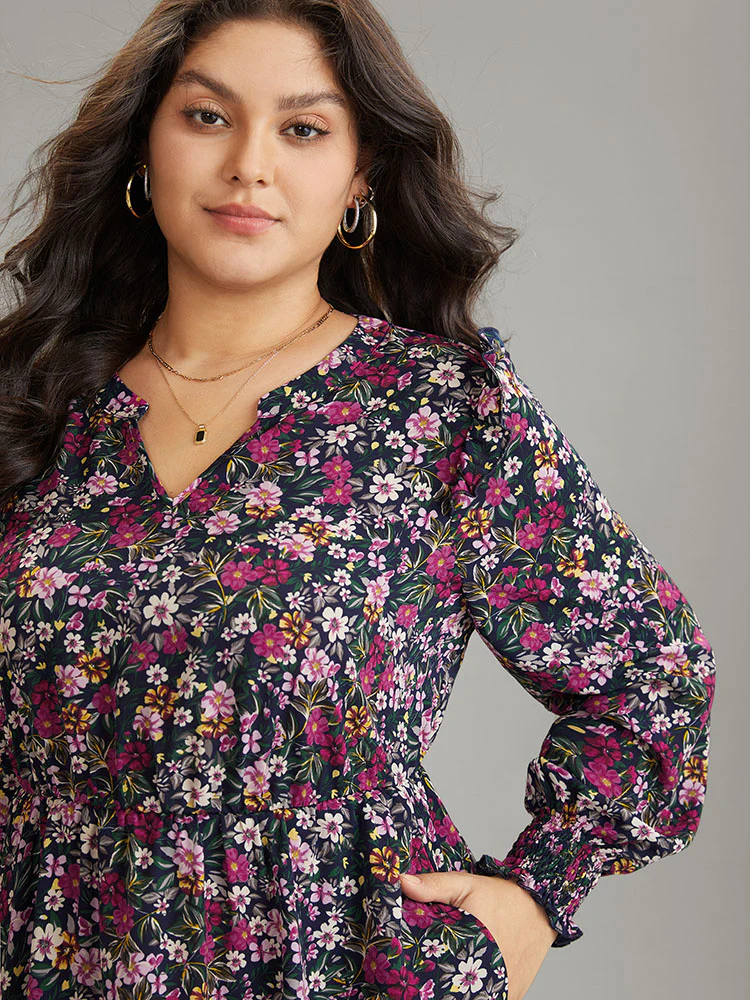 Ditsy Floral Notched Pocket Shirred Cuffs Dress - Image 4