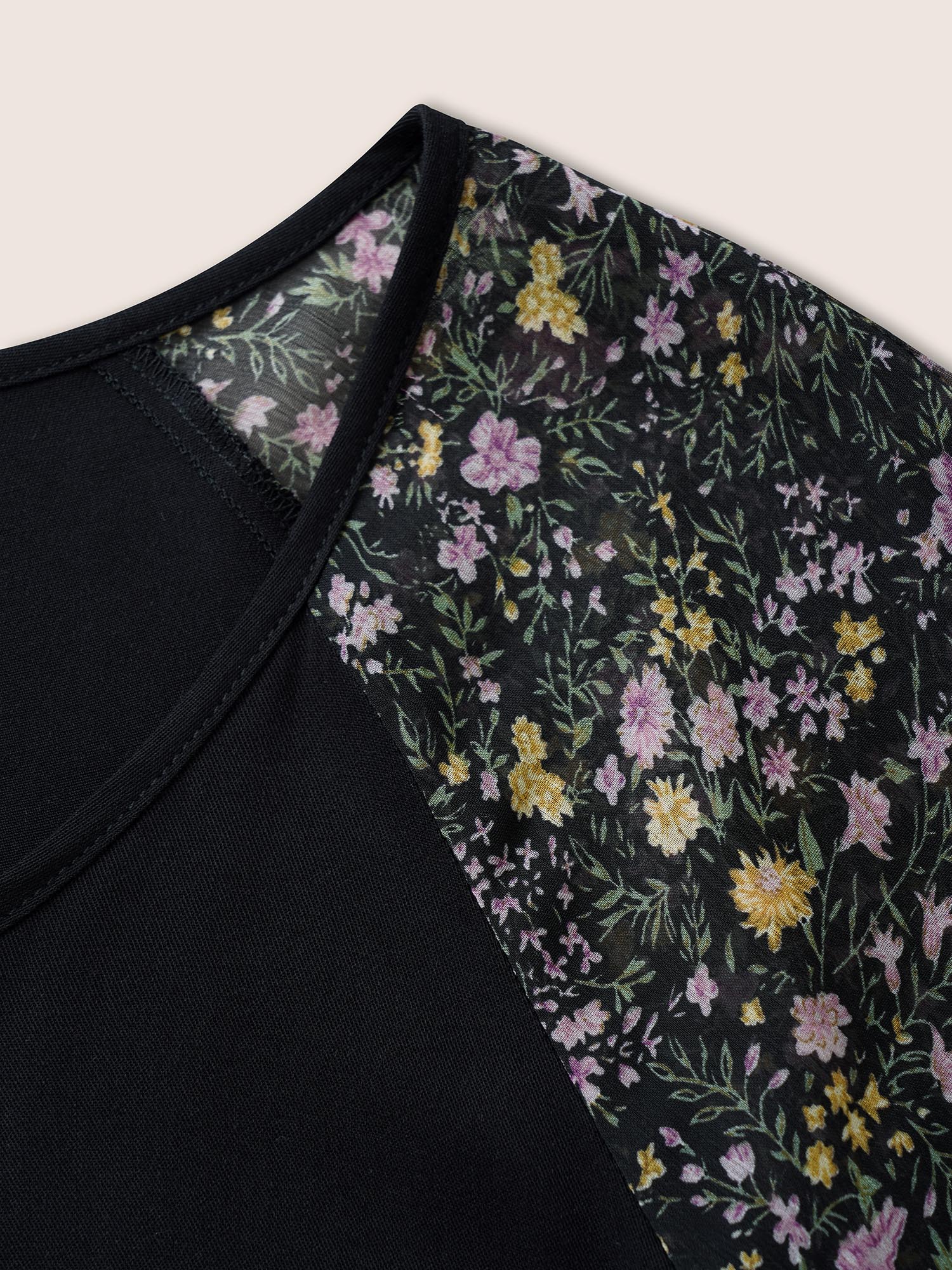 Ditsy Floral Patchwork Ties Flutter Sleeve Blouse - Image 5