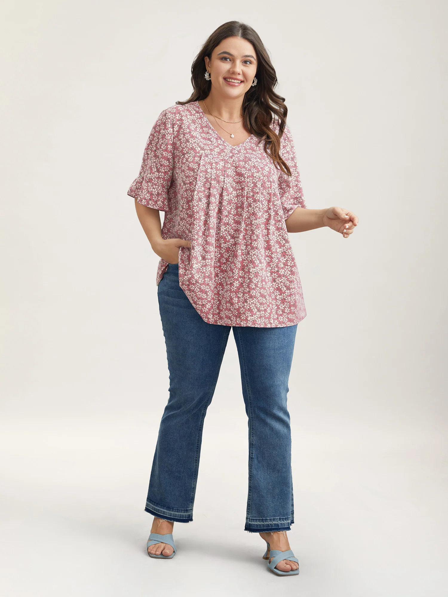 Ditsy Floral Pleated Flared Sleeve Shirt - Image 13