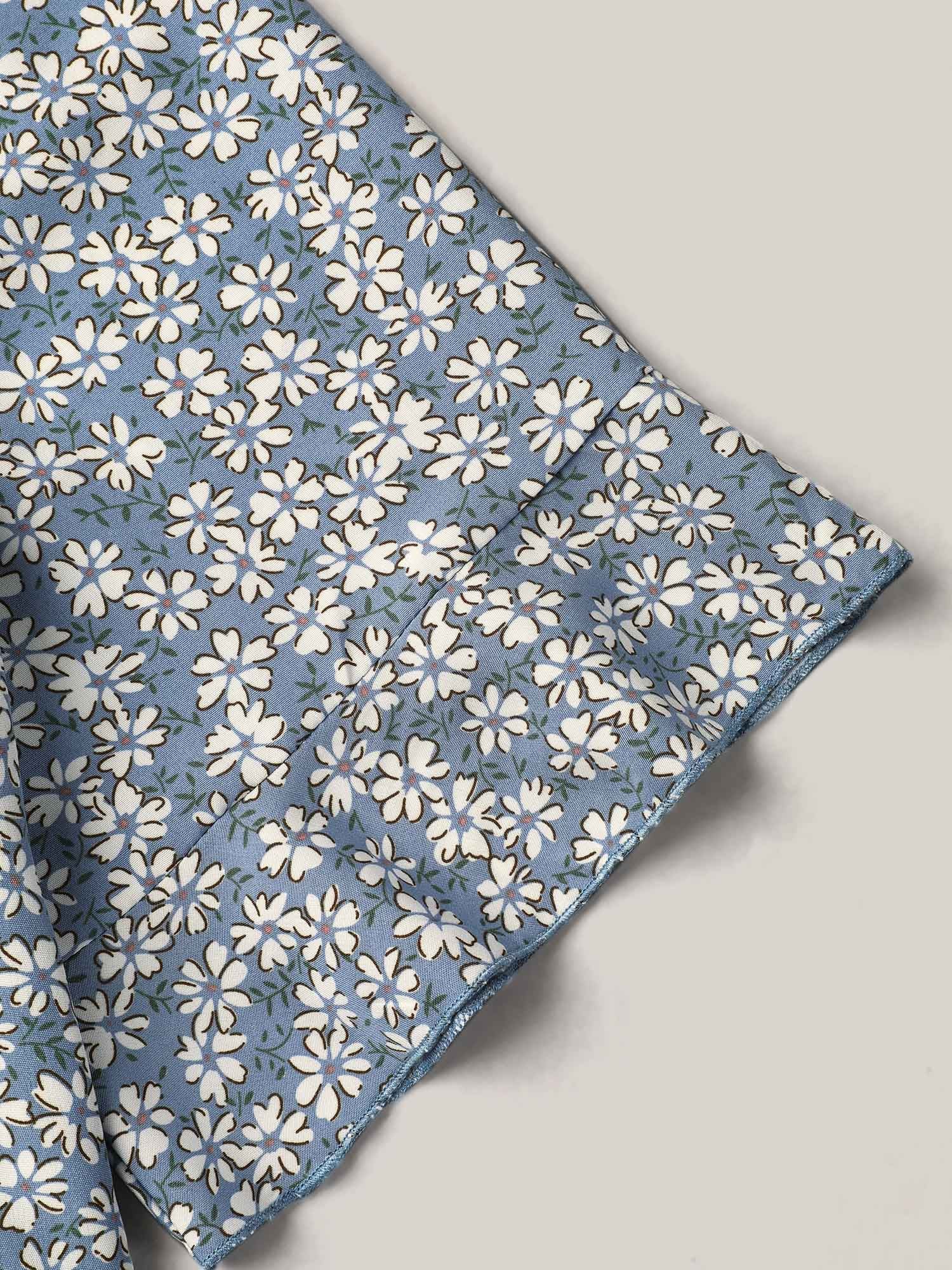 Ditsy Floral Pleated Flared Sleeve Shirt - Image 5