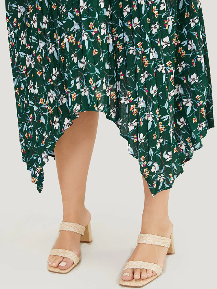 Ditsy Floral Pleated Hanky Hem Skirt - Image 6