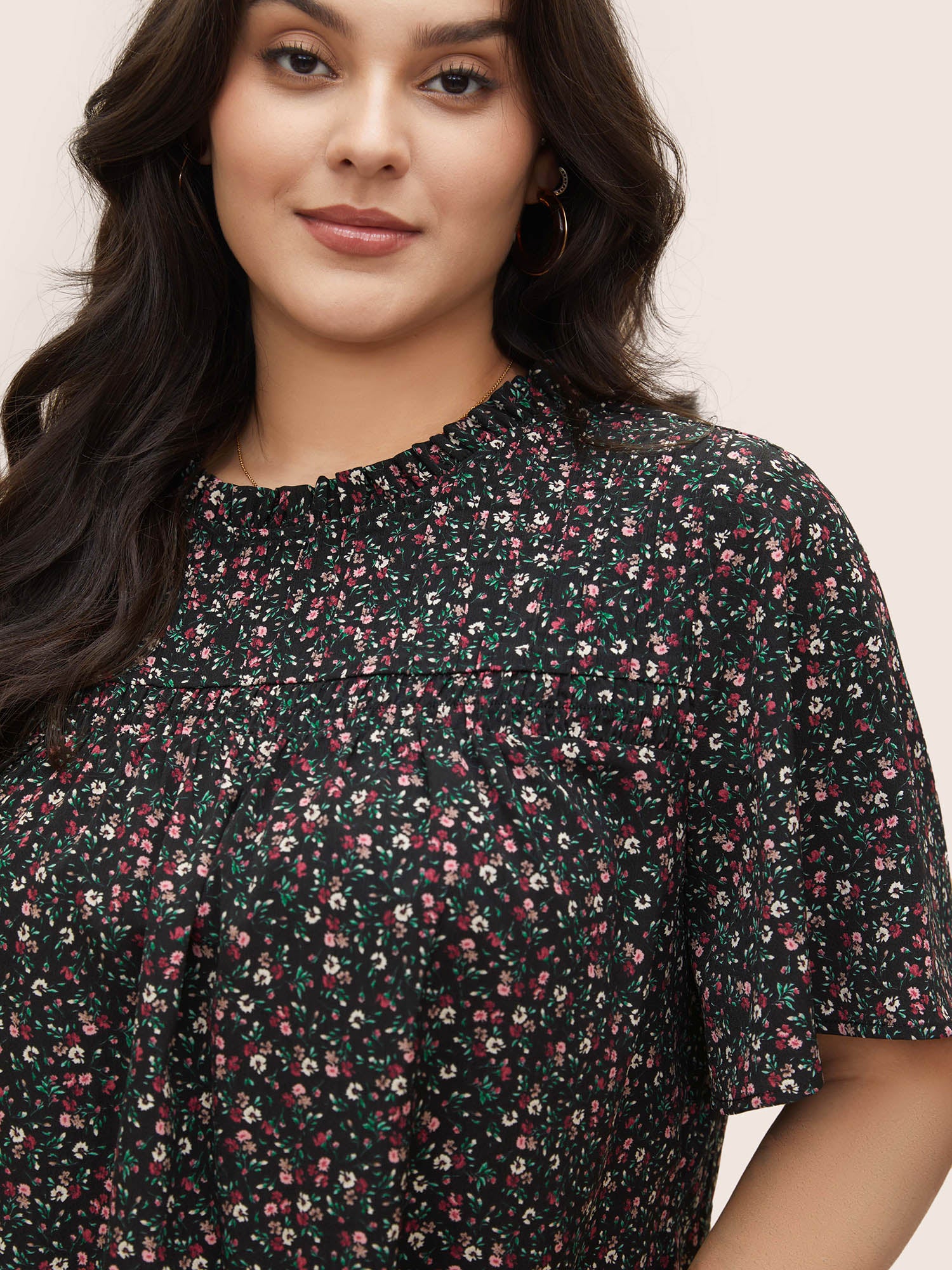 Ditsy Floral Plicated Detail Frill Trim Blouse - Image 3