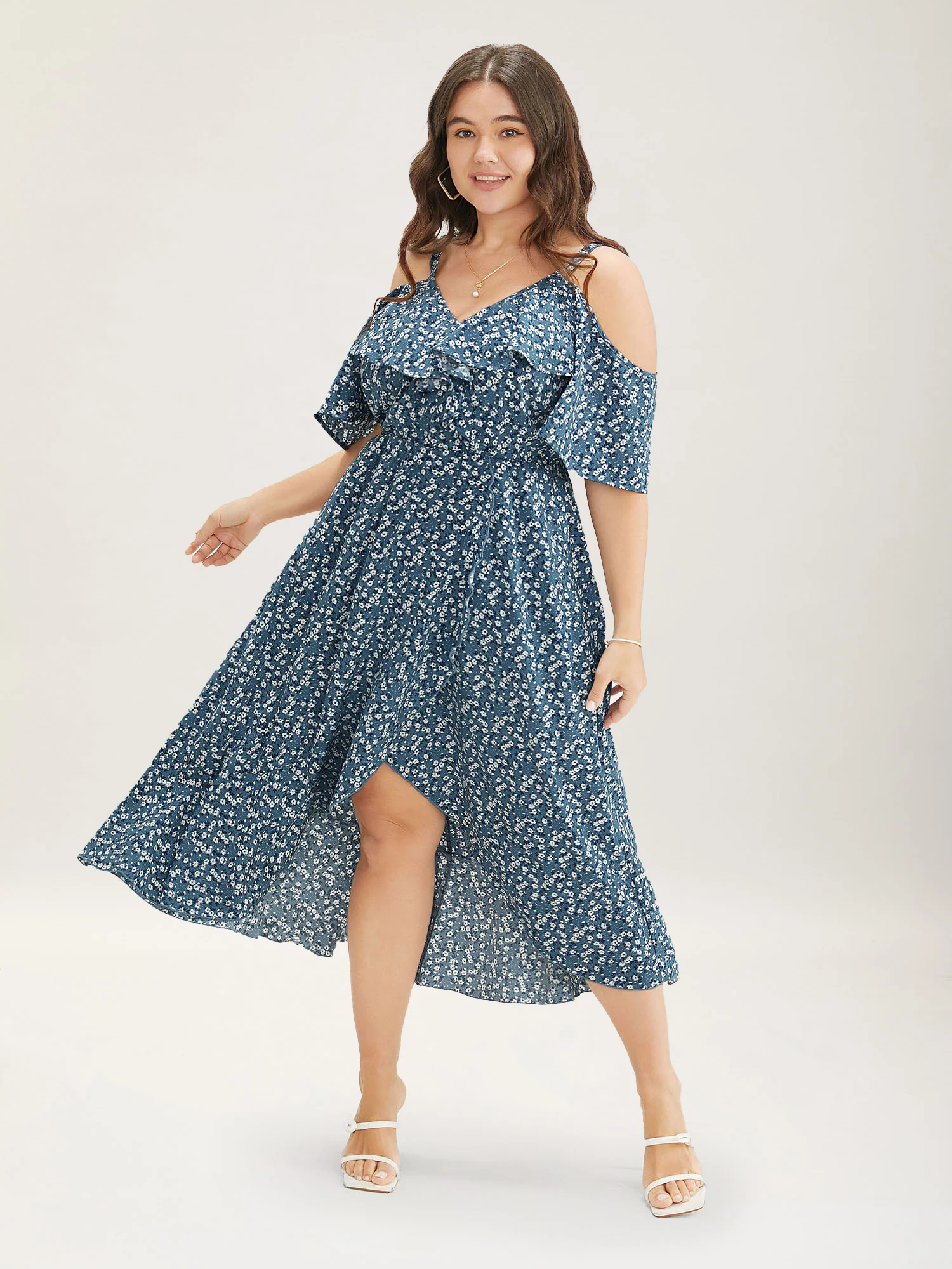 Ditsy Floral Pocket Wrap Cold Shoulder Ruffle Dress - Image 15