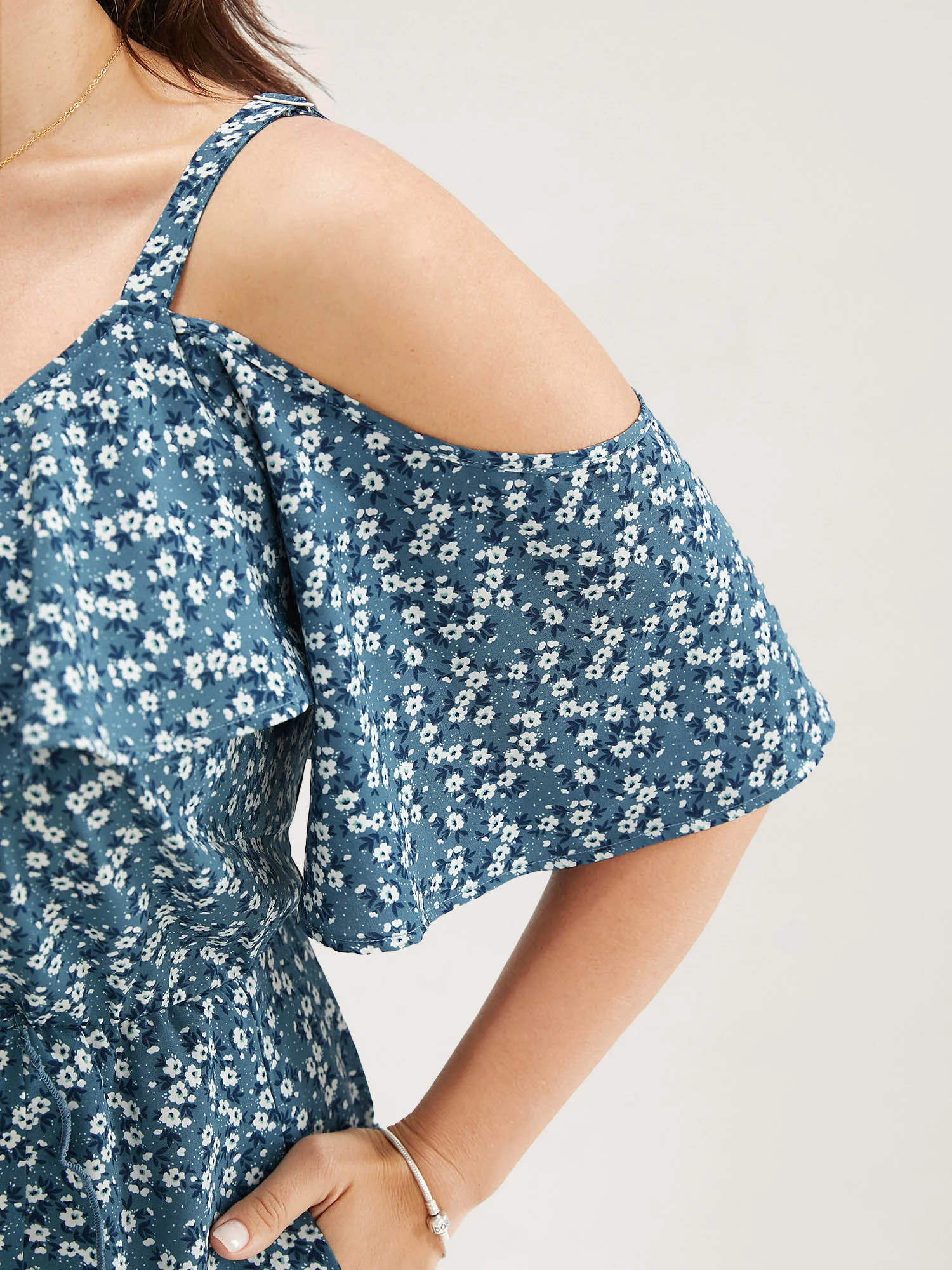 Ditsy Floral Pocket Wrap Cold Shoulder Ruffle Dress - Image 19