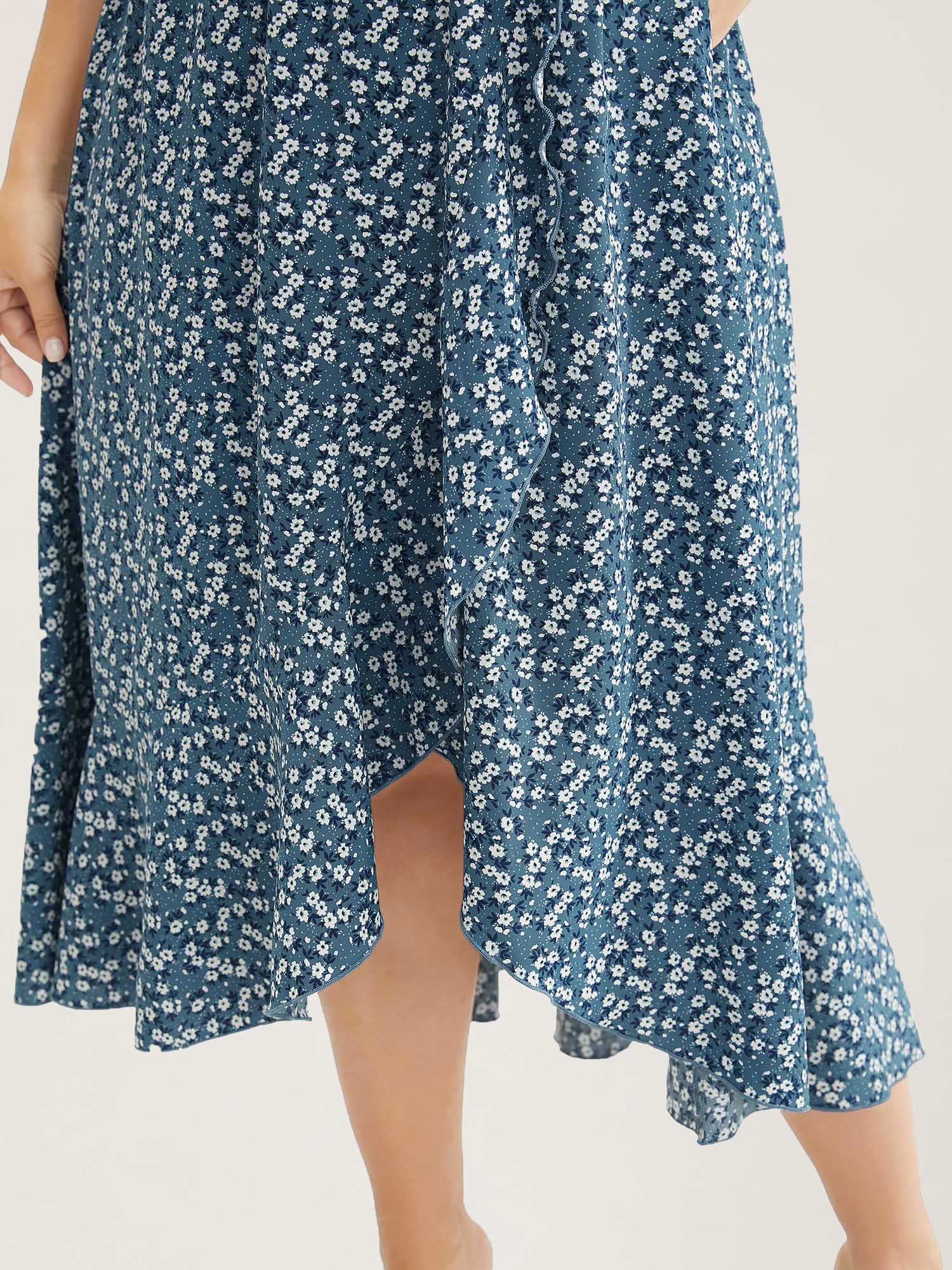 Ditsy Floral Pocket Wrap Cold Shoulder Ruffle Dress - Image 21