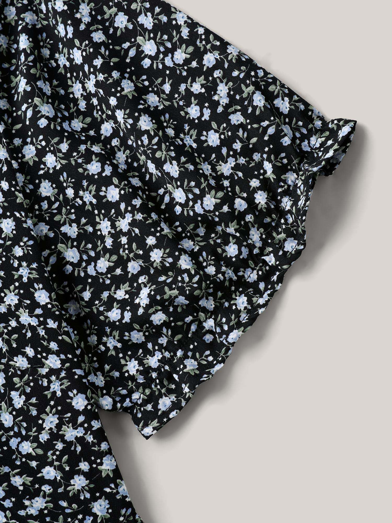 Ditsy Floral Print Bow-Tie Blouse - Image 7