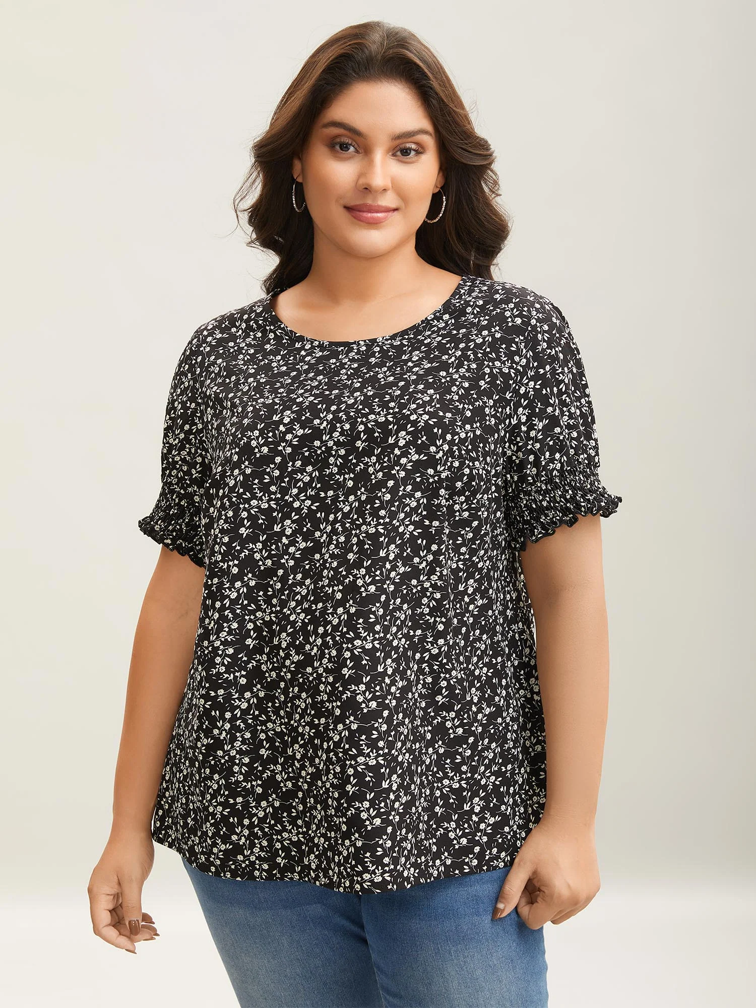 Ditsy Floral Print Curvy Hem Blouse - Image 2