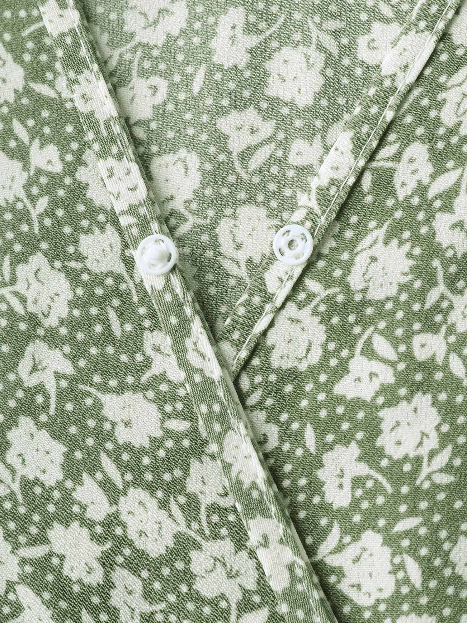 Ditsy Floral Print Flared Sleeve Midi Dress - Image 5