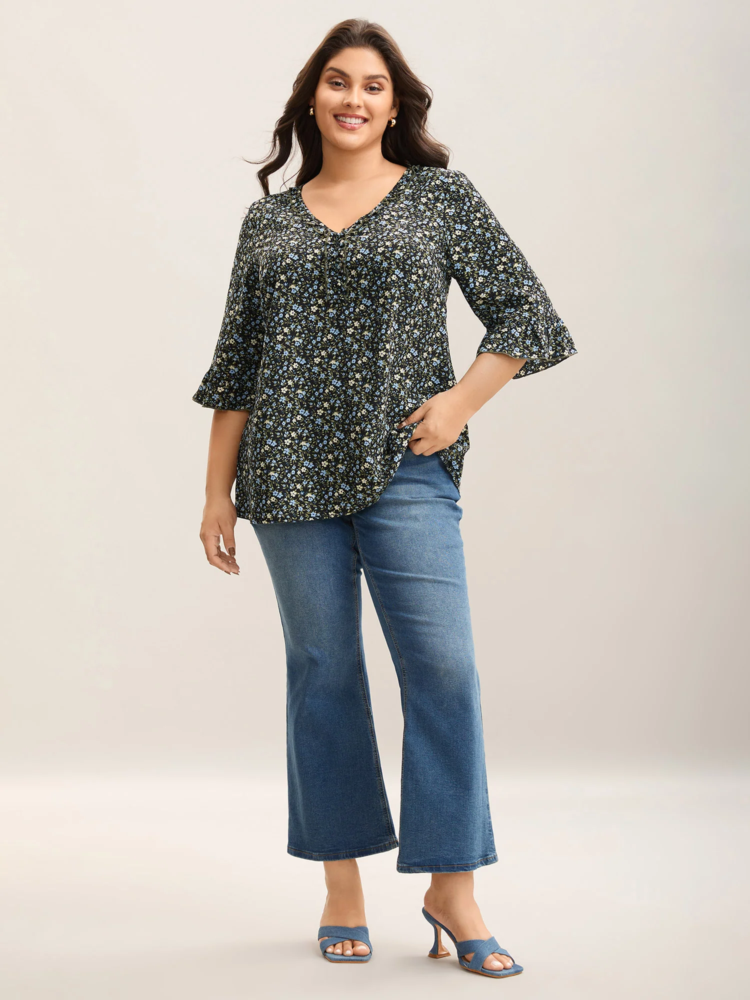 Ditsy Floral Print Frill Trim Blouse - Image 3