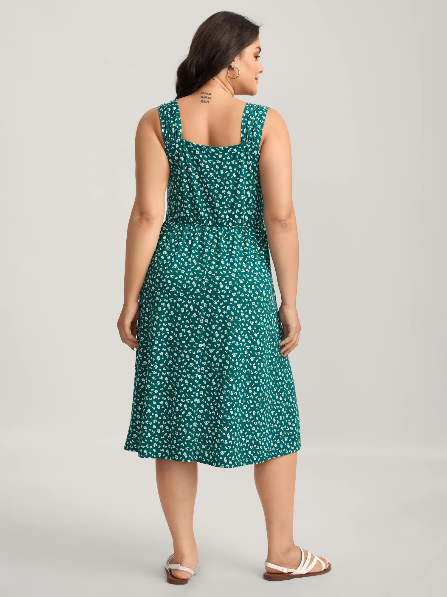 Ditsy Floral Print Knit Pockets Midi Dress - Image 4