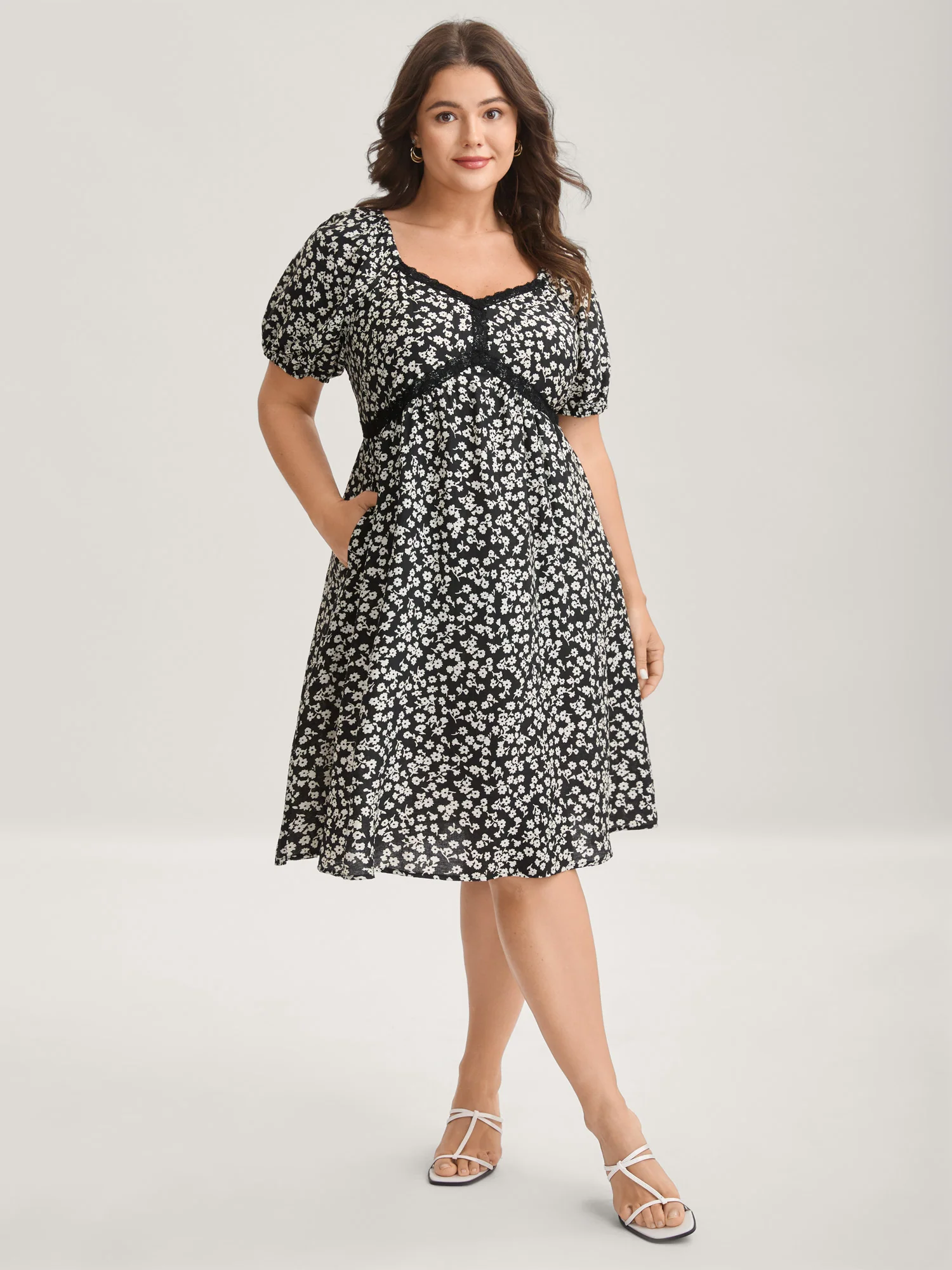 Ditsy Floral Print Lace Detail Midi Dress - Image 3