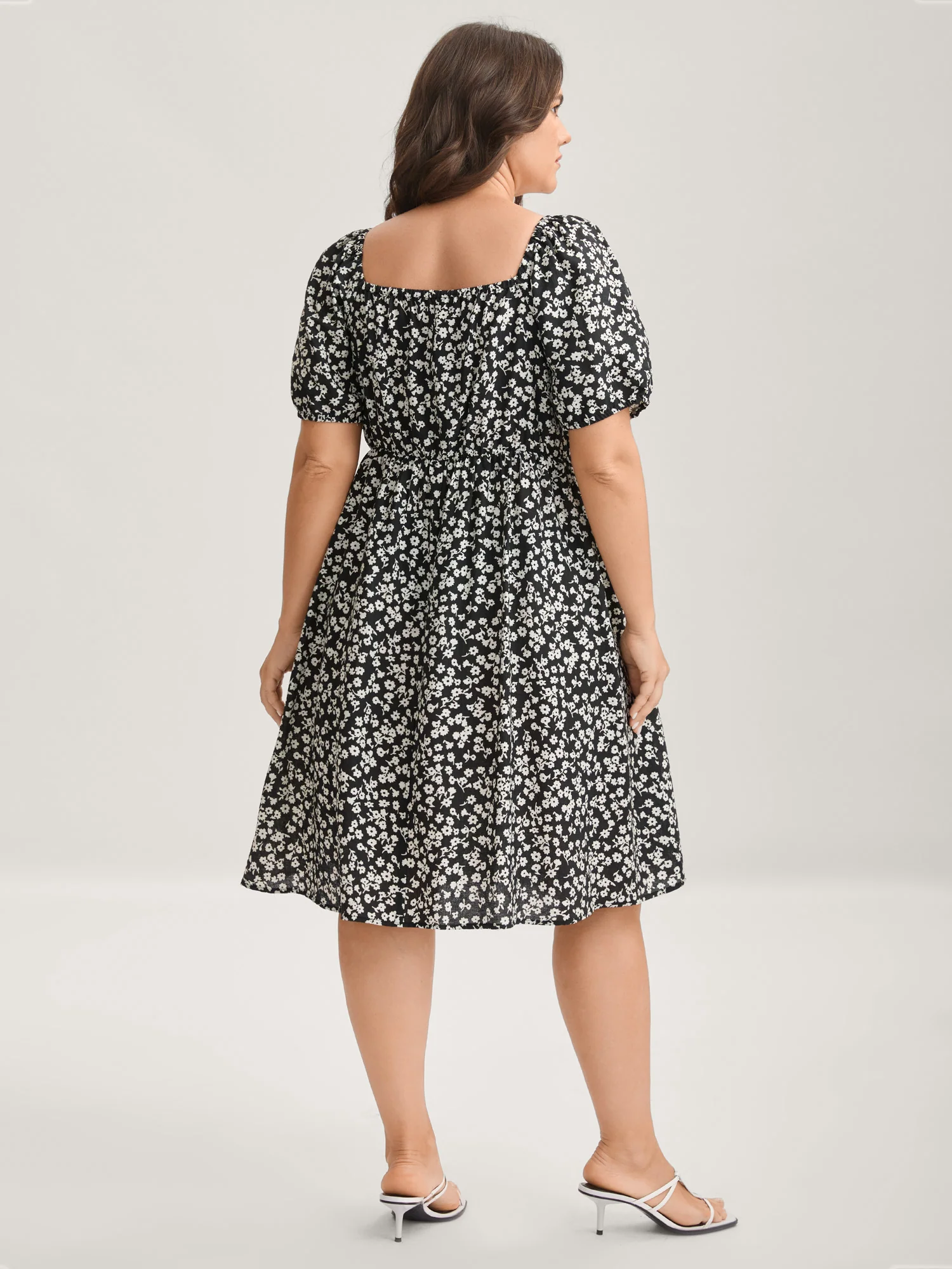 Ditsy Floral Print Lace Detail Midi Dress - Image 4