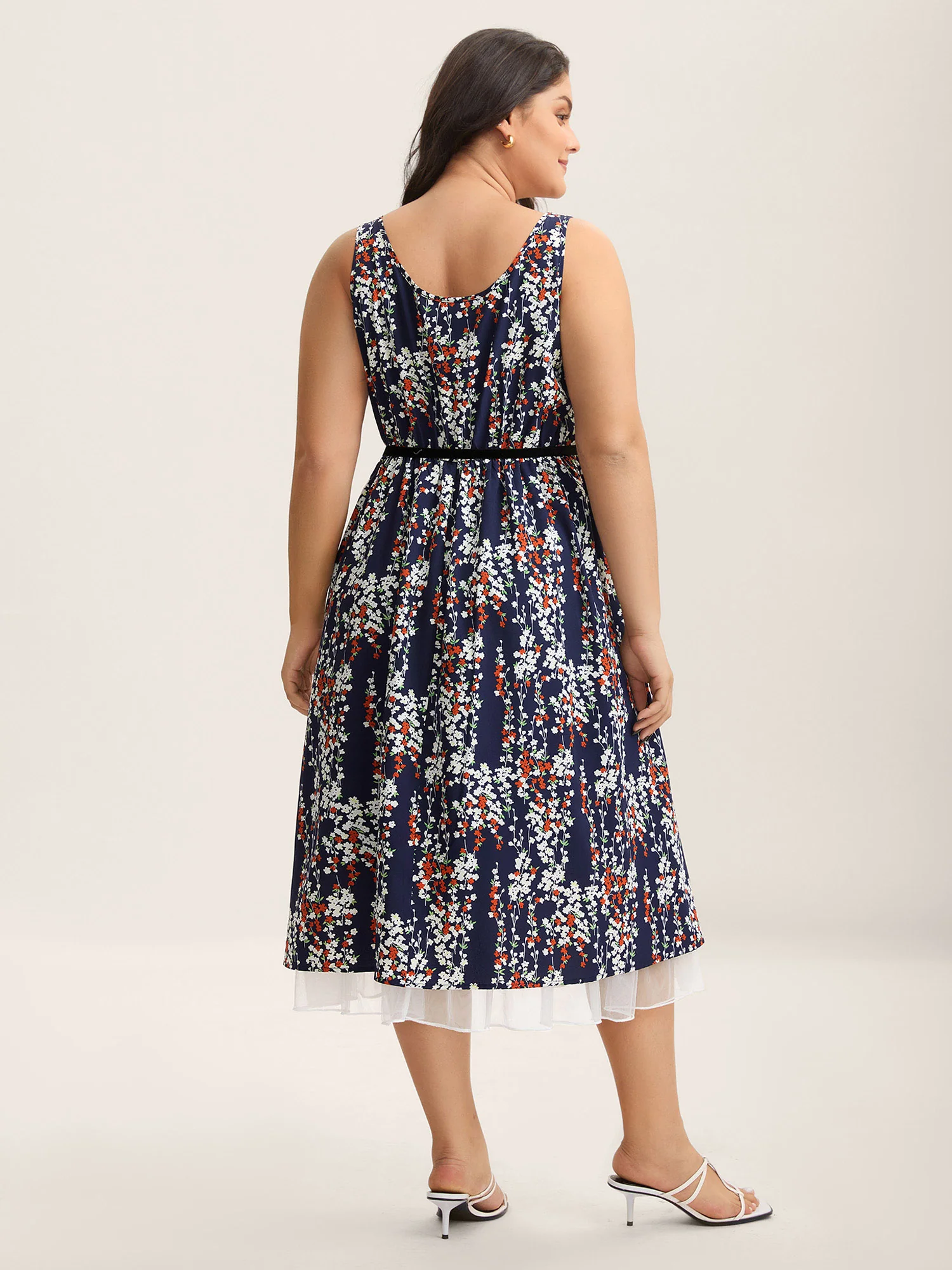 Ditsy Floral Print Lace Hem Midi Dress - Image 4