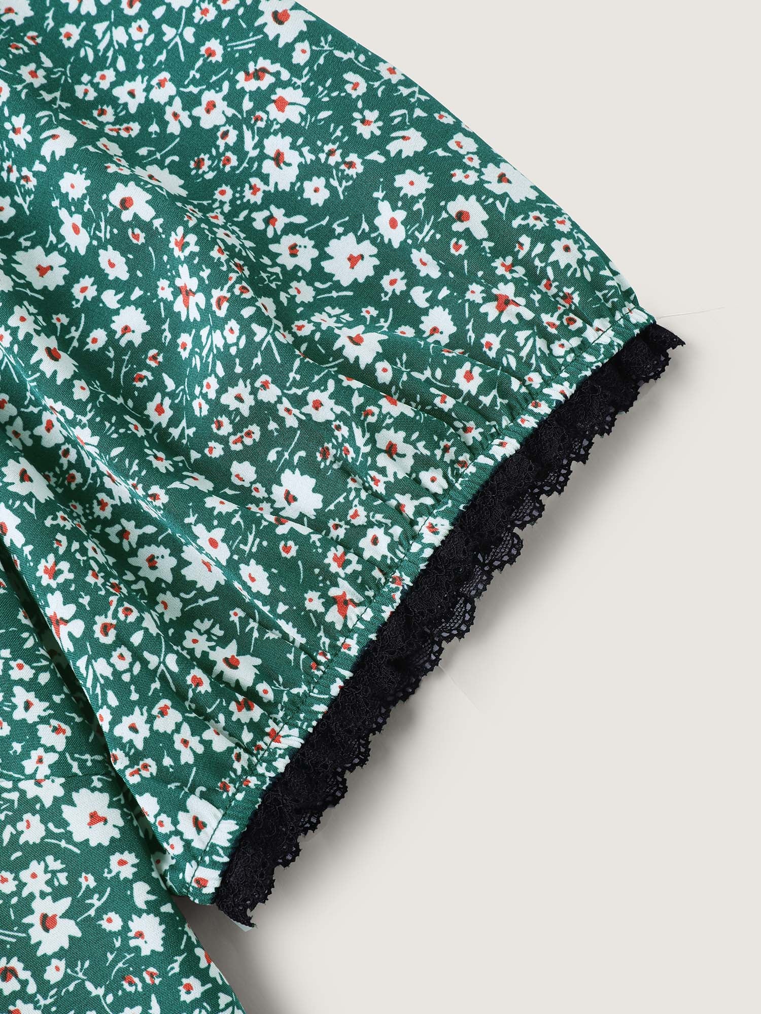 Ditsy Floral Print Lace Trim Blouse - Image 6