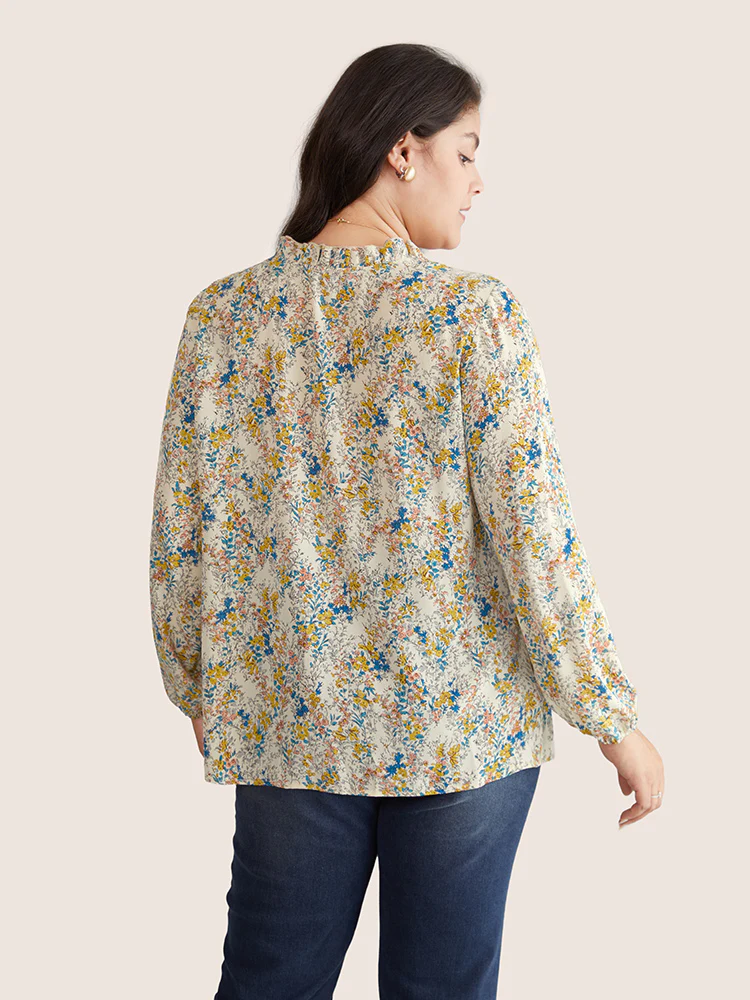 Ditsy Floral Print Notched Lantern Sleeve Blouse - Image 5