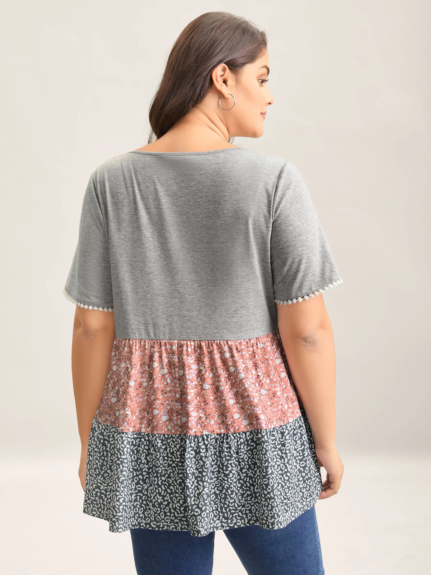 Ditsy Floral Print Patchwork Layered T-Shirt - Image 4