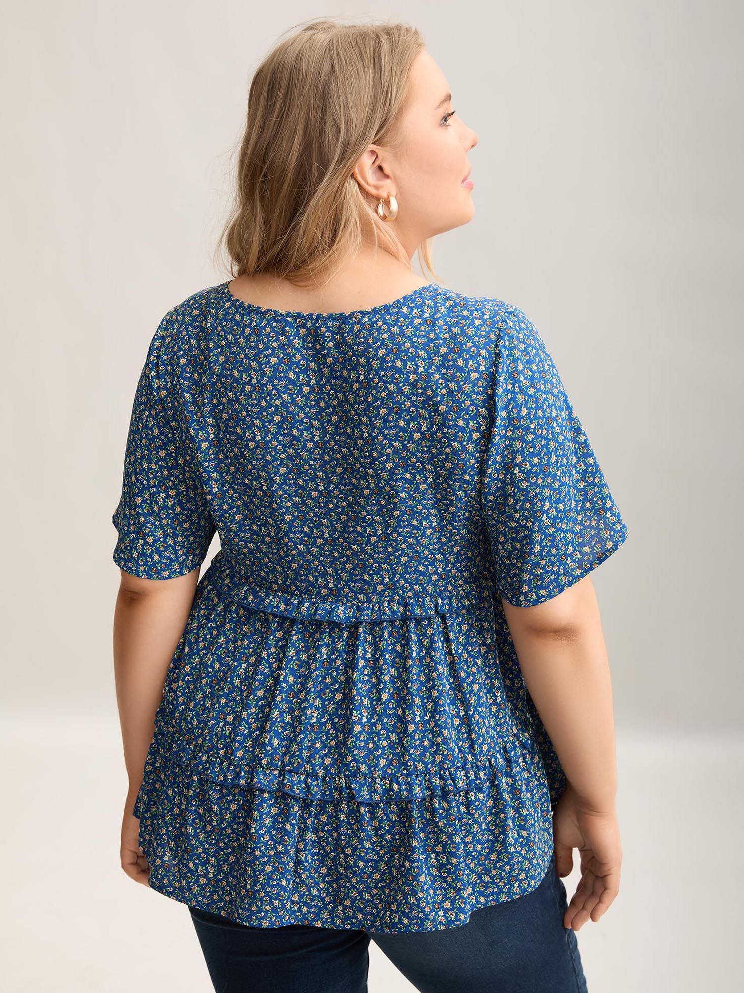 Ditsy Floral Print Ruffled Tiered Blouse - Image 3