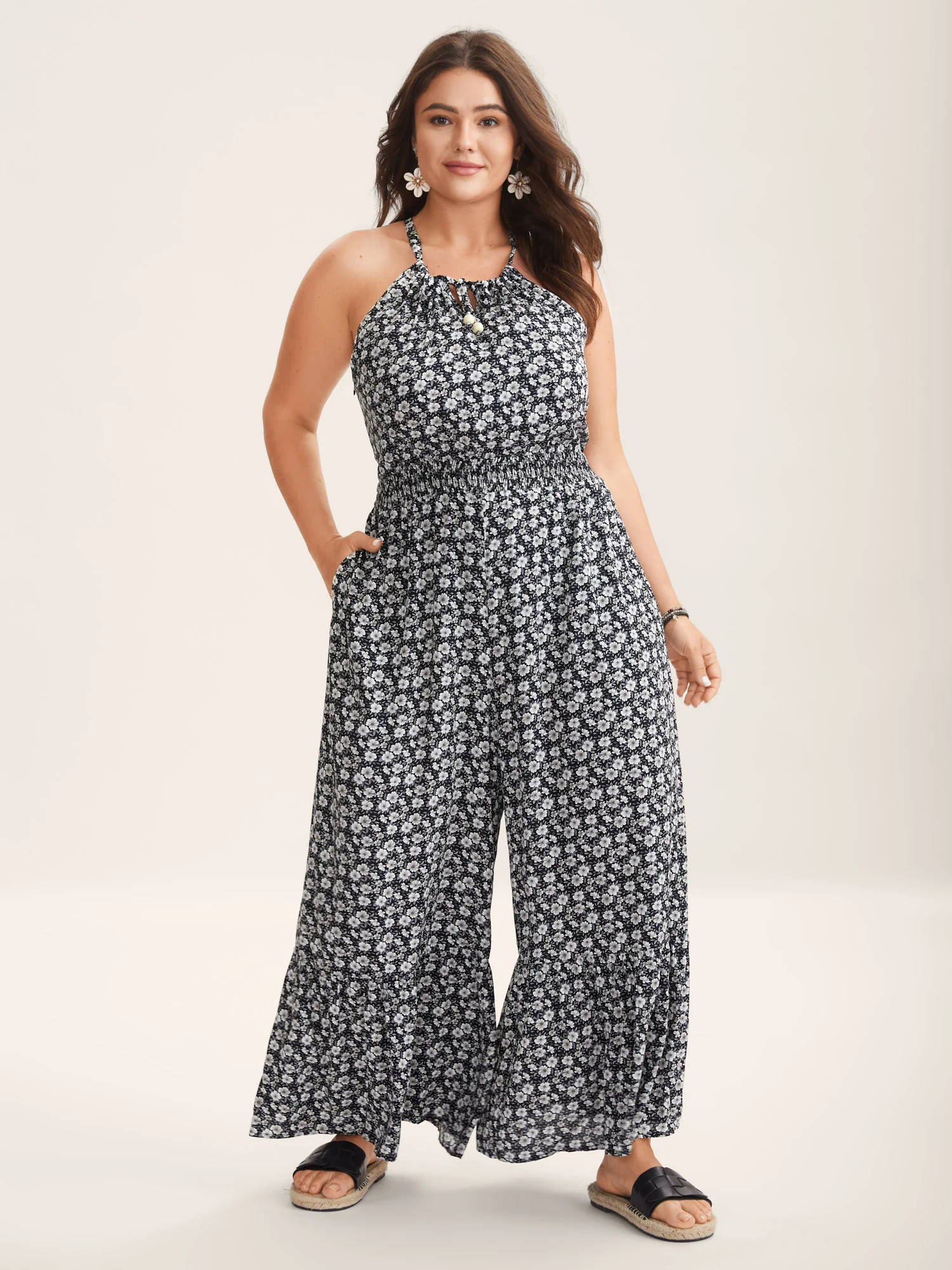 Ditsy Floral Print Shirred Tie Jumpsuit - Image 4