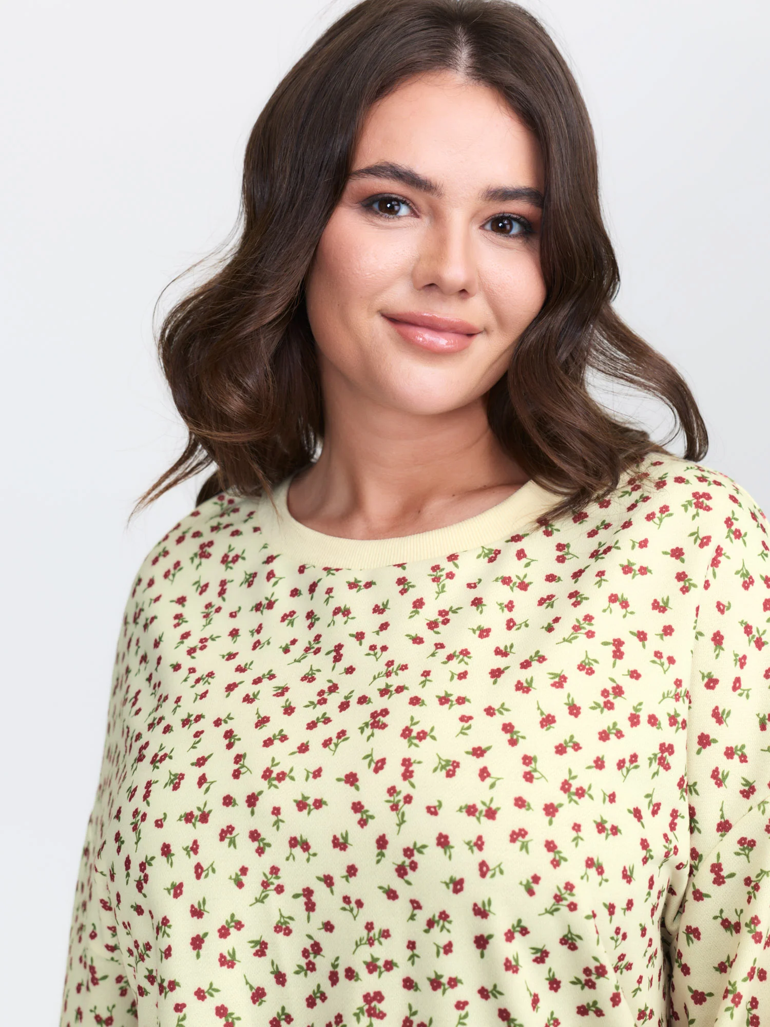 Ditsy Floral Print Stretchy Hem Sweatshirt - Image 2