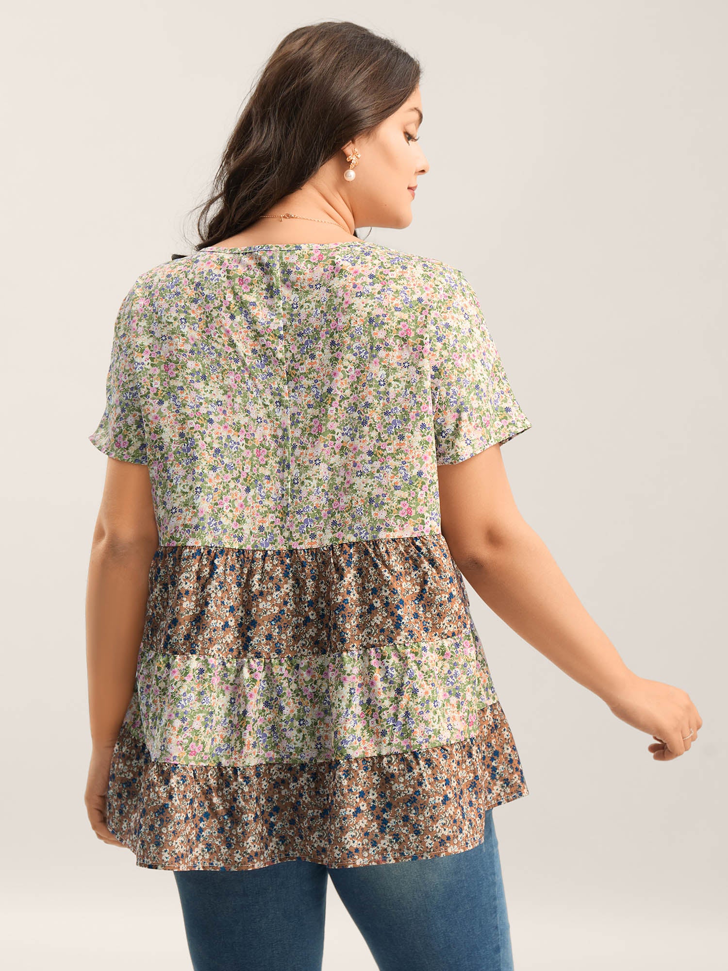 Ditsy Floral Print Tiered Blouse - Image 4