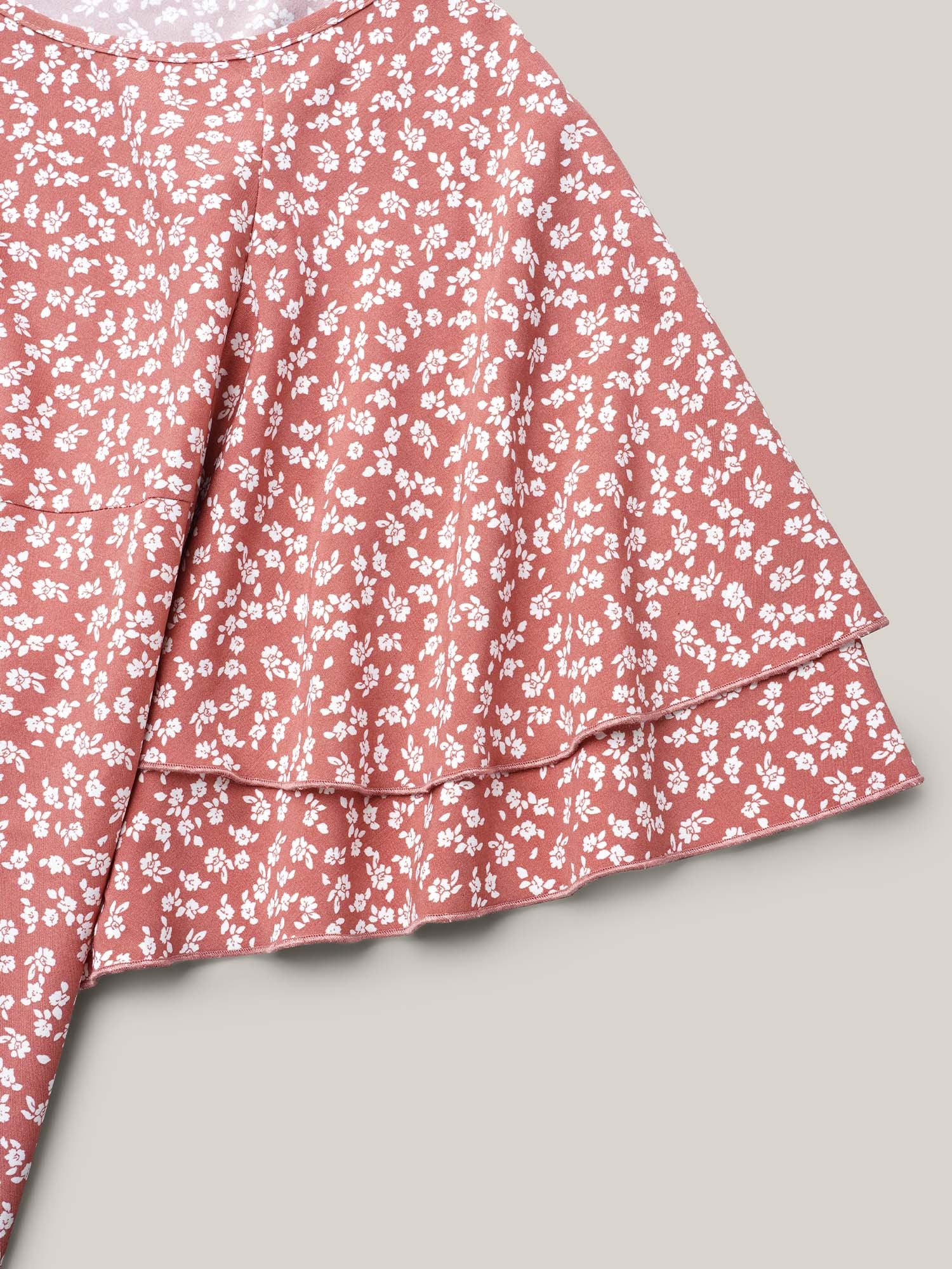 Ditsy Floral Print Tiered Lotus Leaf Sleeve Shirt - Image 6