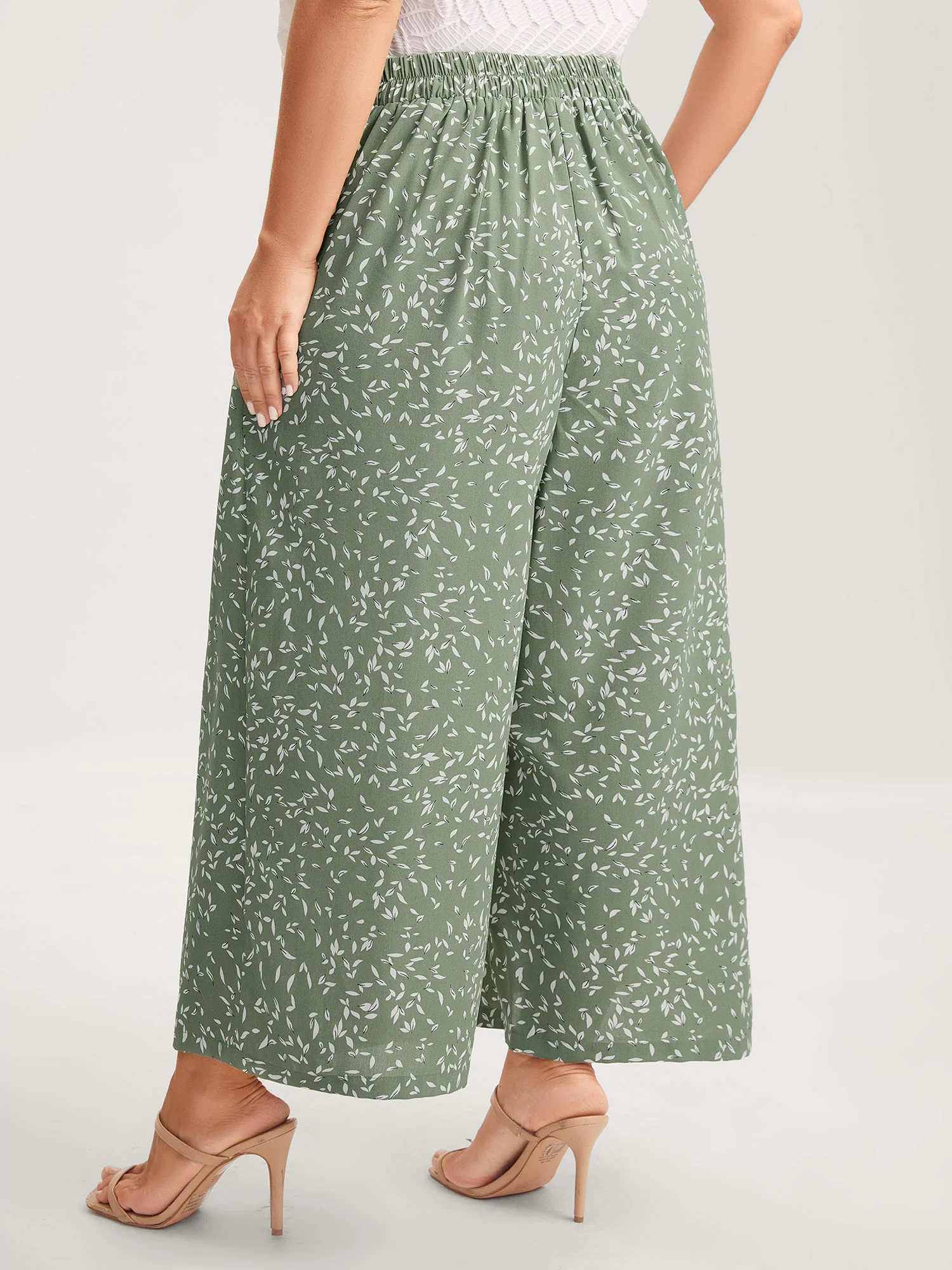 Ditsy Floral Print Wide-Leg Pants - Image 5