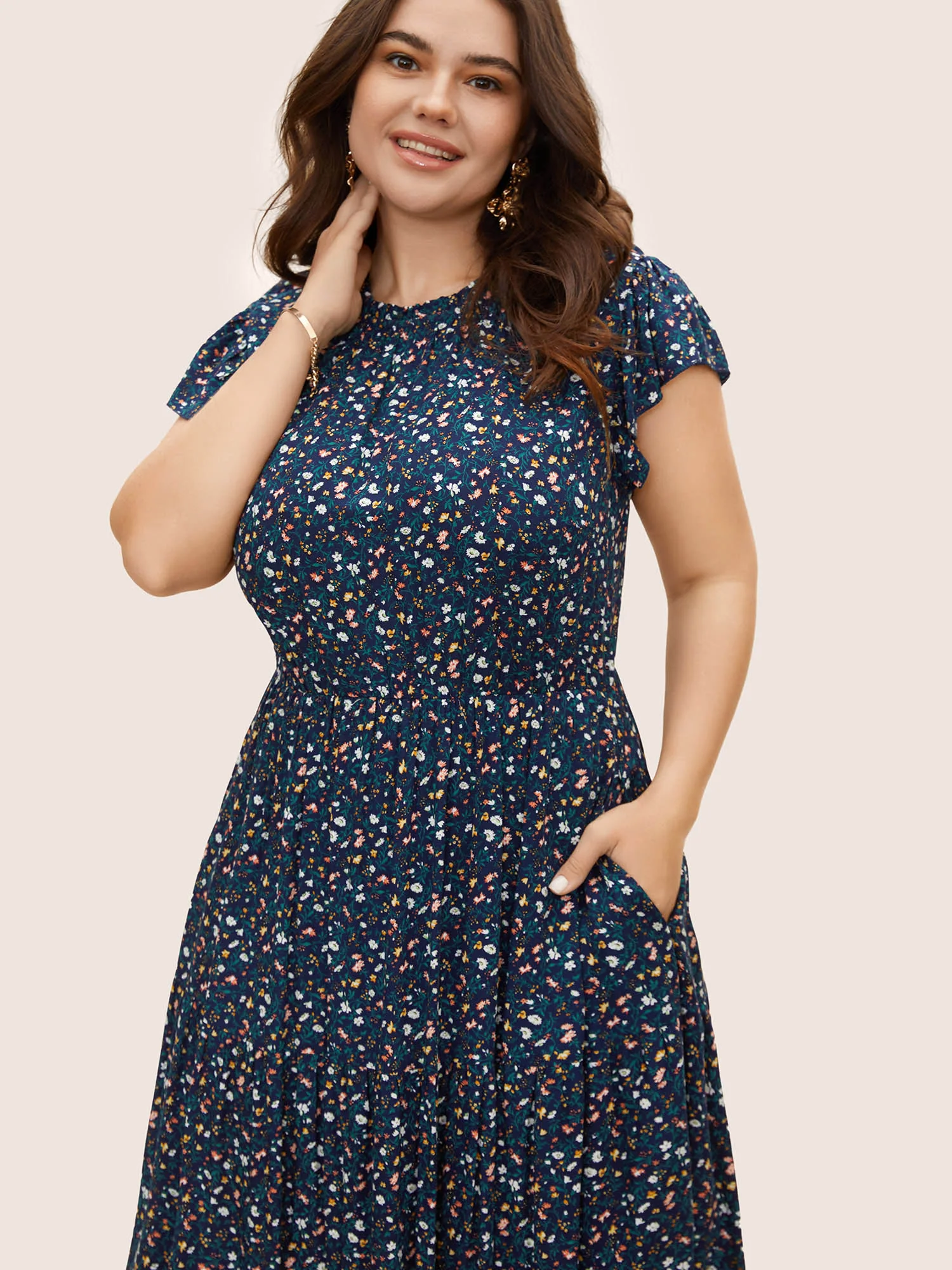 Ditsy Floral Ruffle Cap Sleeve Dress - Image 7