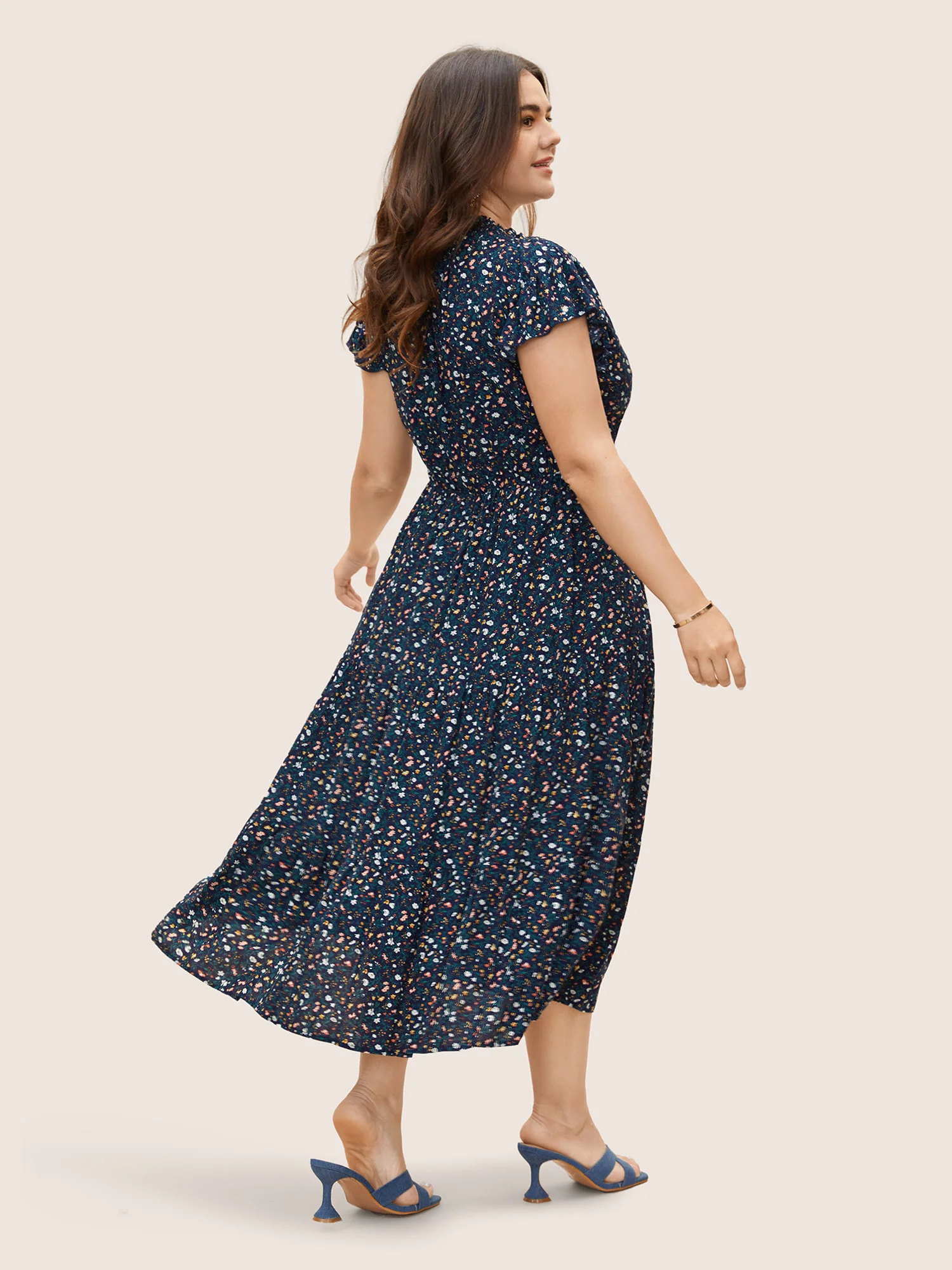 Ditsy Floral Ruffle Cap Sleeve Dress - Image 9