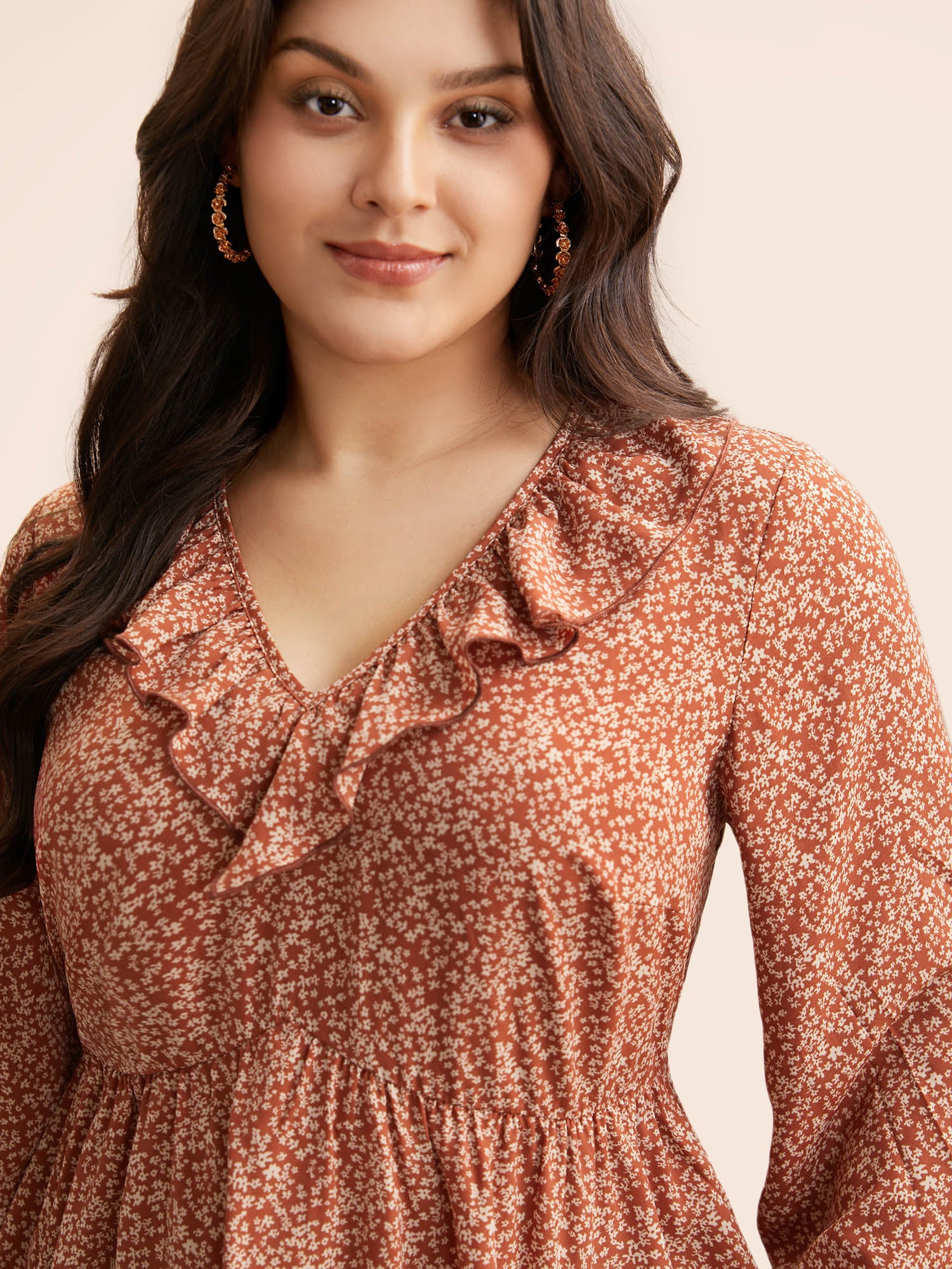 Ditsy Floral Ruffle Trim Shirred Blouse - Image 3