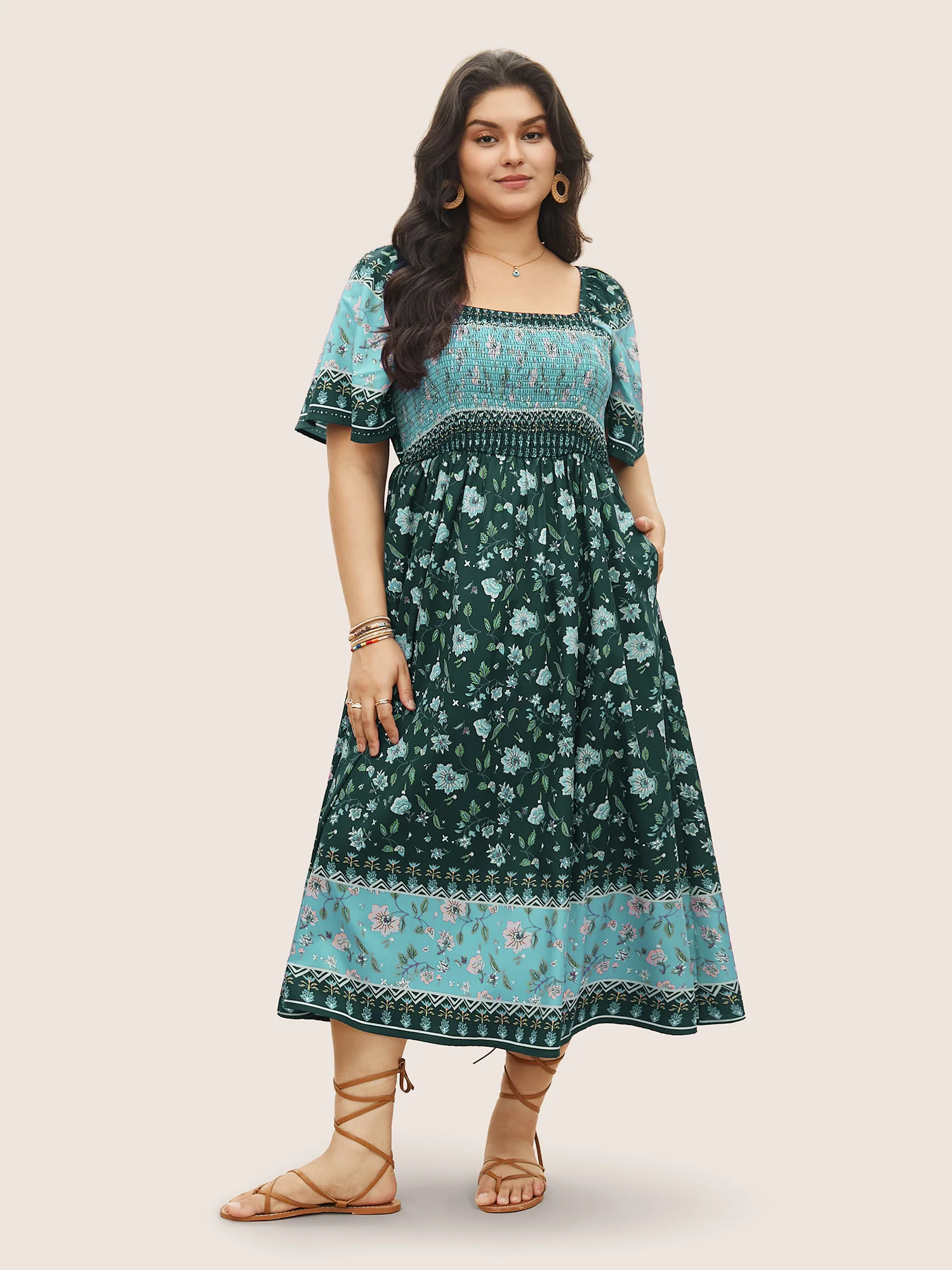Ditsy Floral Shirred Patchwork Ruffle Sleeve Dress - Image 9