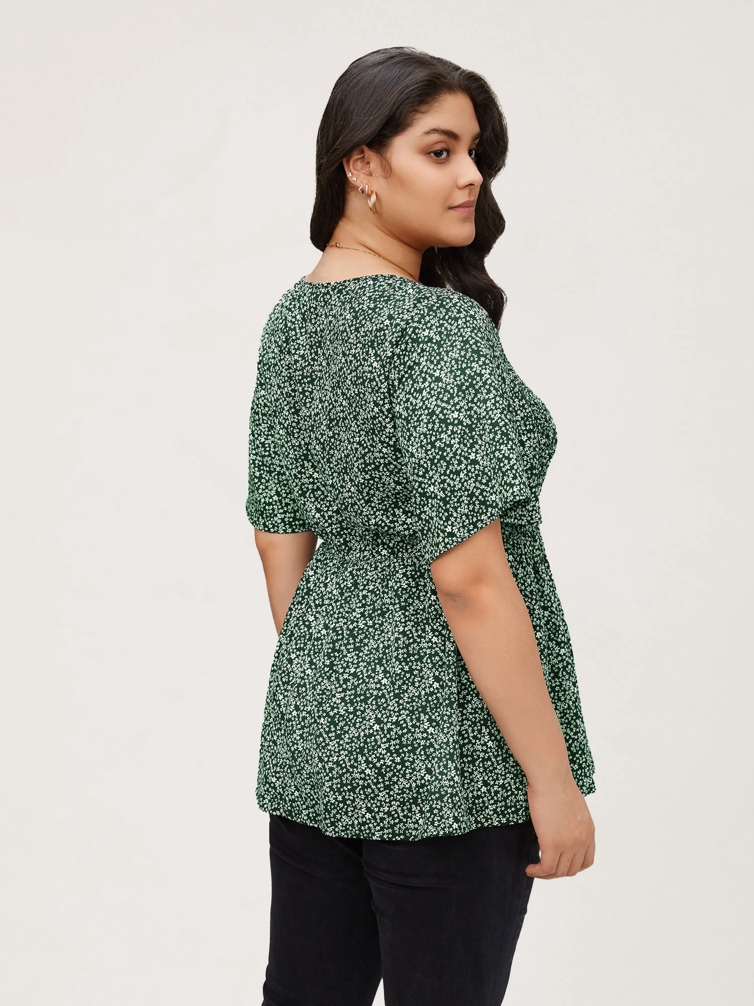 Ditsy Floral Shirred Ruffle Sleeve Elastic Waist Blouse - Image 4