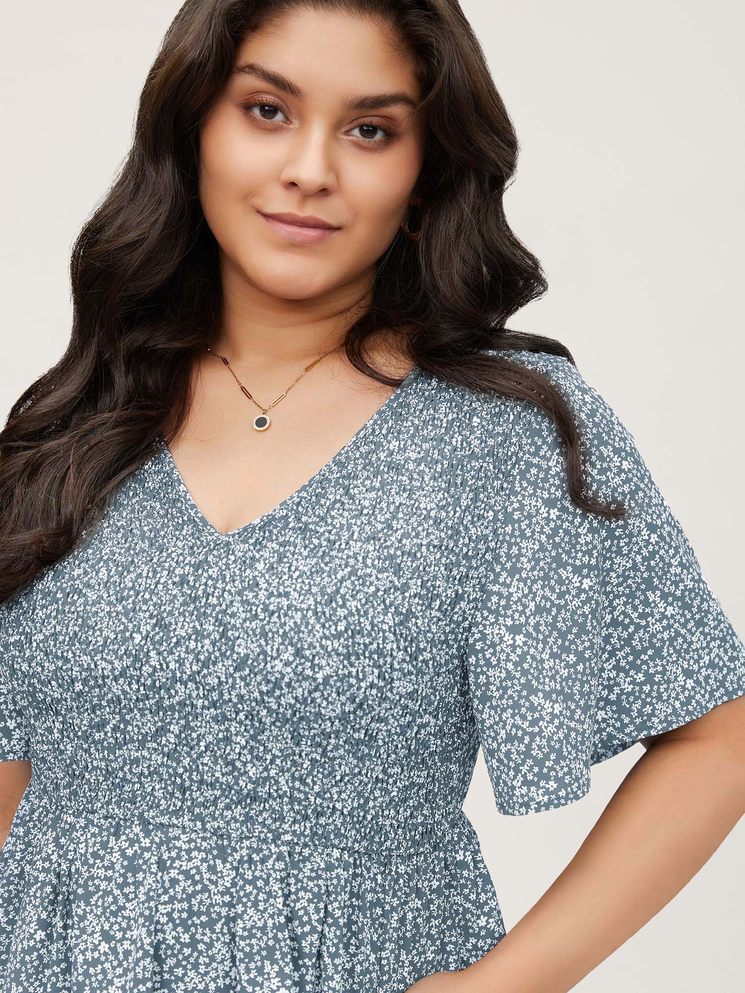 Ditsy Floral Shirred Ruffle Sleeve Elastic Waist Blouse - Image 7