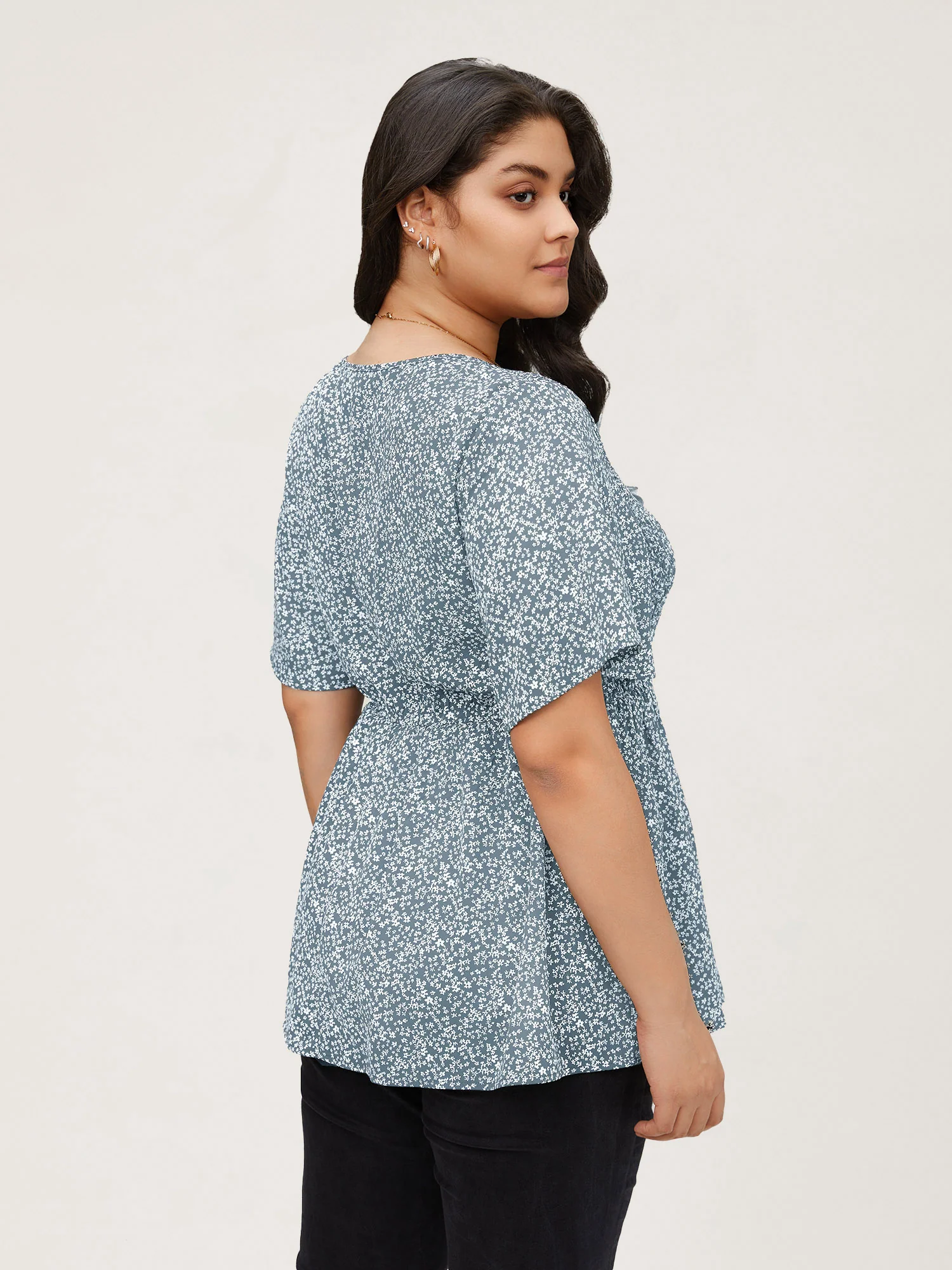 Ditsy Floral Shirred Ruffle Sleeve Elastic Waist Blouse - Image 8