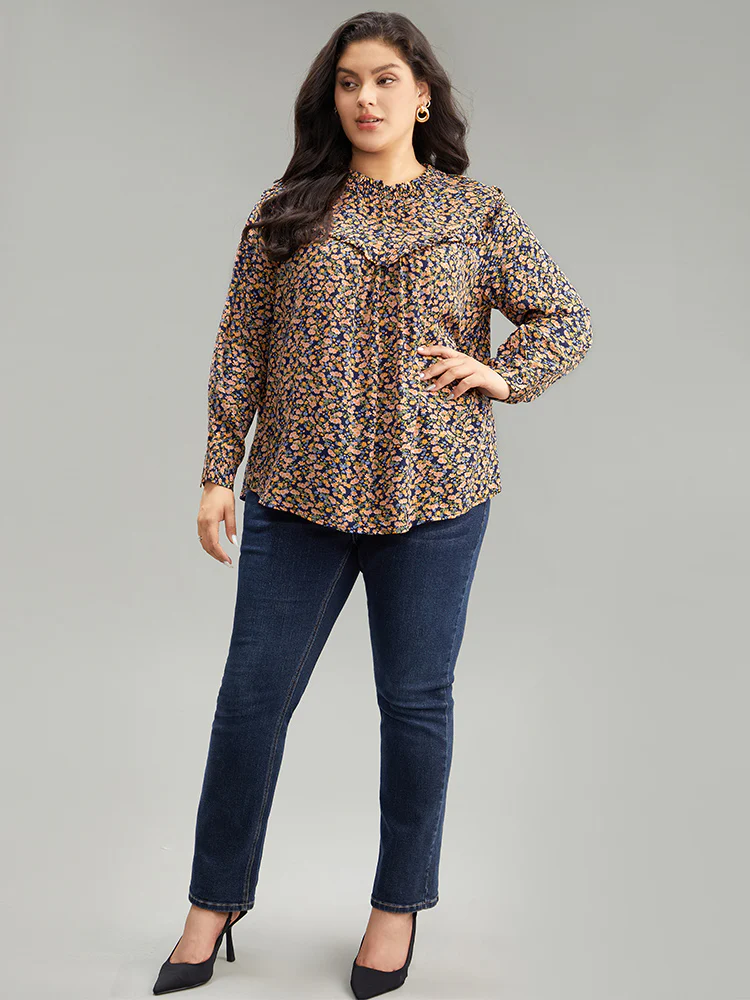 Ditsy Floral Shirred Ruffle Trim Blouse - Image 4