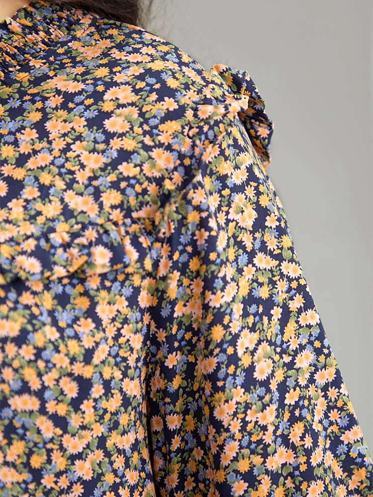 Ditsy Floral Shirred Ruffle Trim Blouse - Image 7