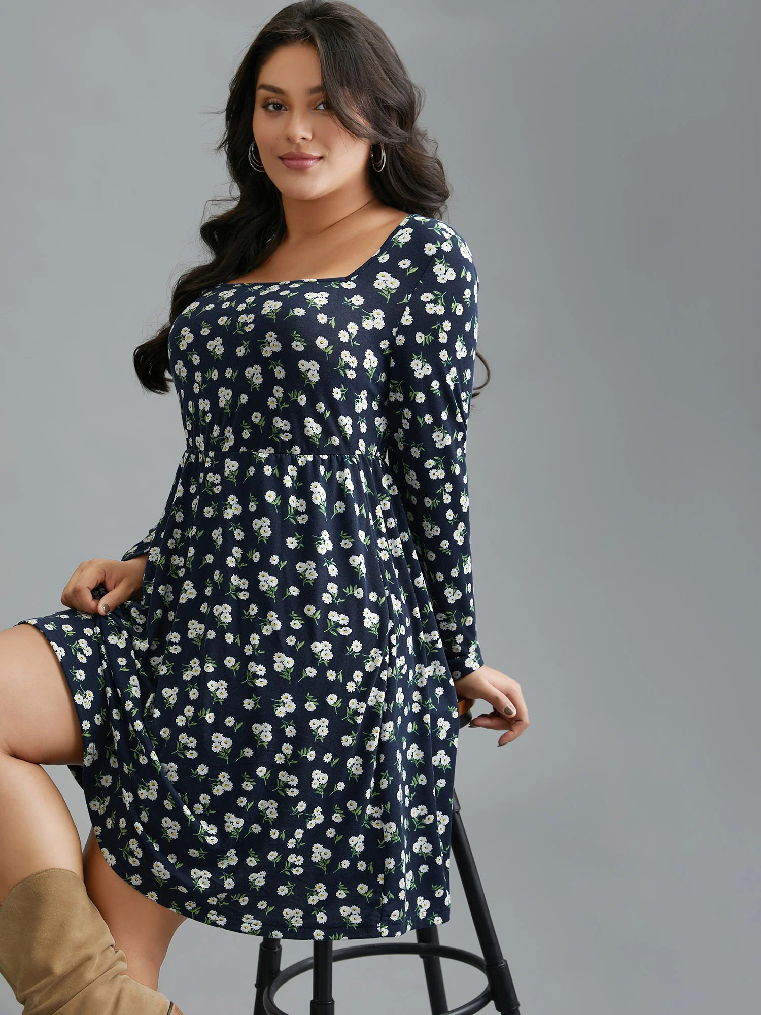 Ditsy Floral Square Neck Pocket Dress - Image 5
