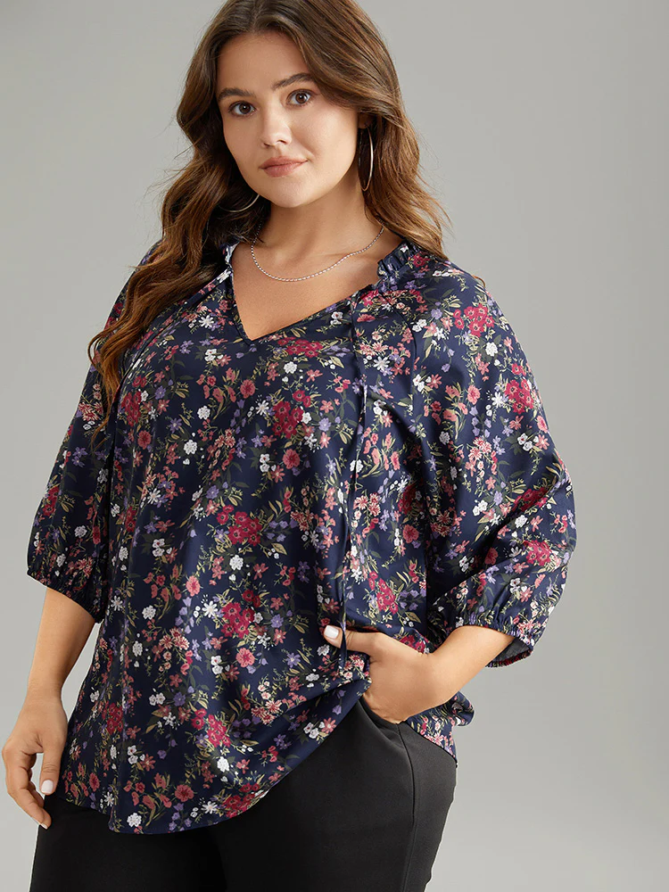 Ditsy Floral Tie Neck Elastic Cuffs Blouse - Image 4