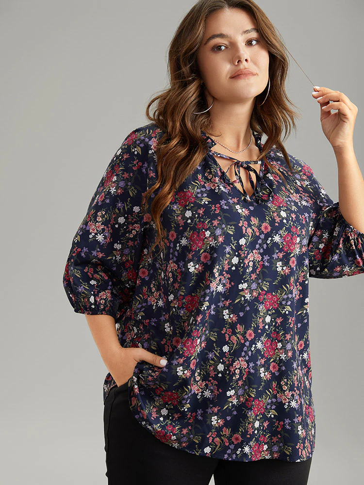 Ditsy Floral Tie Neck Elastic Cuffs Blouse - Image 6