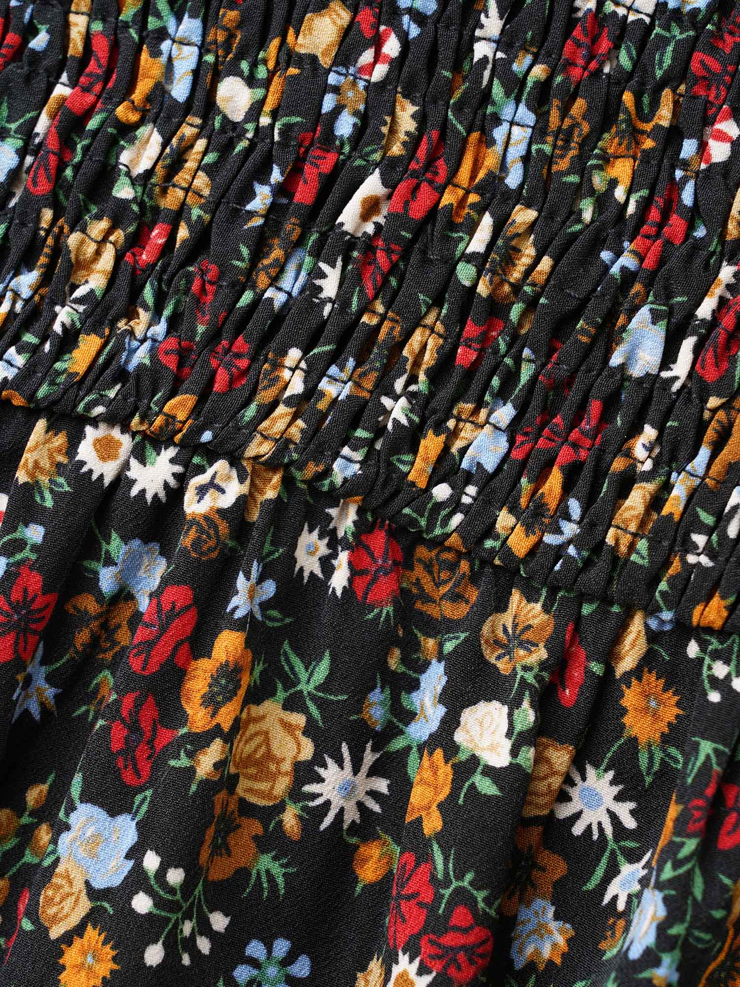 Ditsy Floral V Neck Shirred Blouse - Image 7