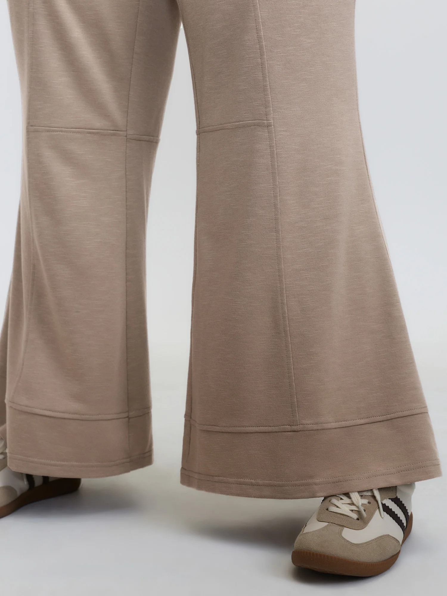 Drawstring Flared Hem Pants - Image 7