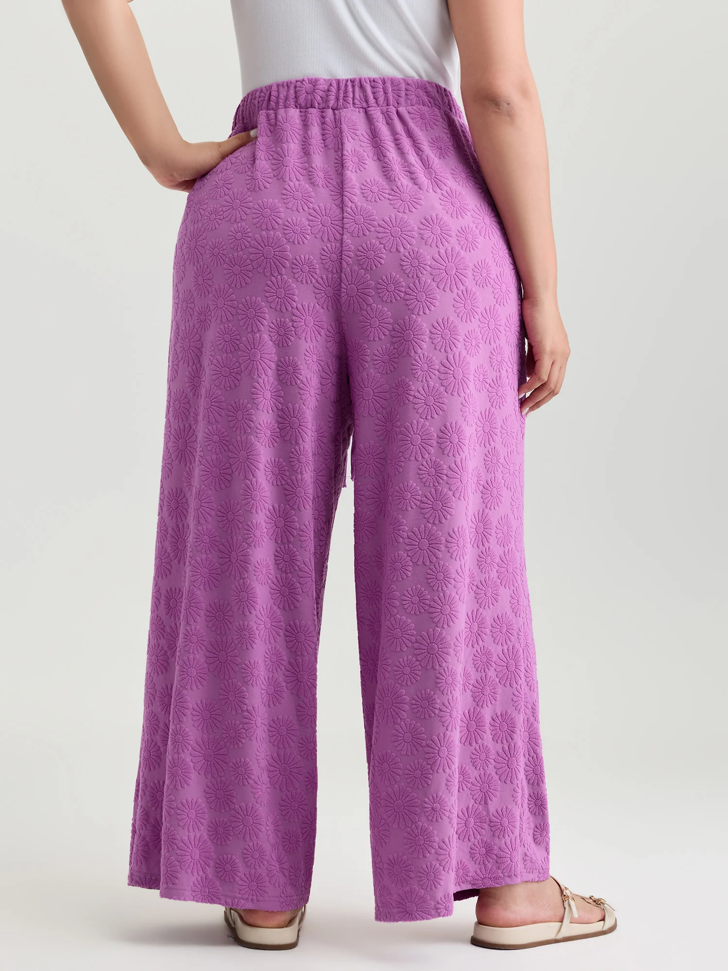 Drawstring Textured Wide-Leg Pants - Image 5