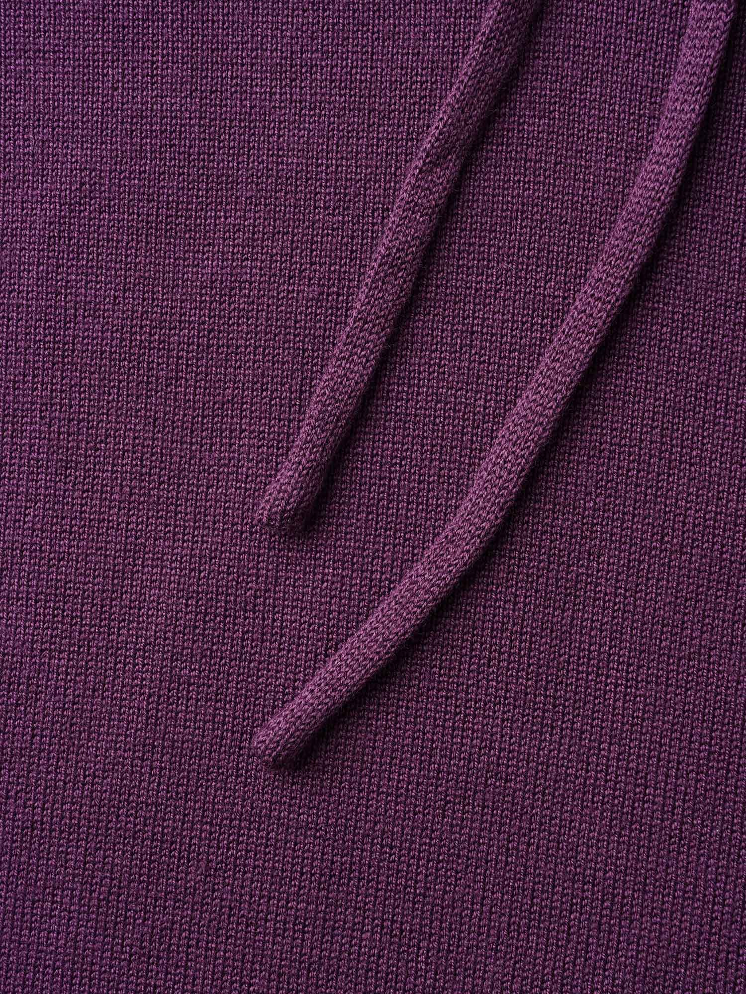 Drop Shoulder Slim-Fit Hooded Pullover - Image 6