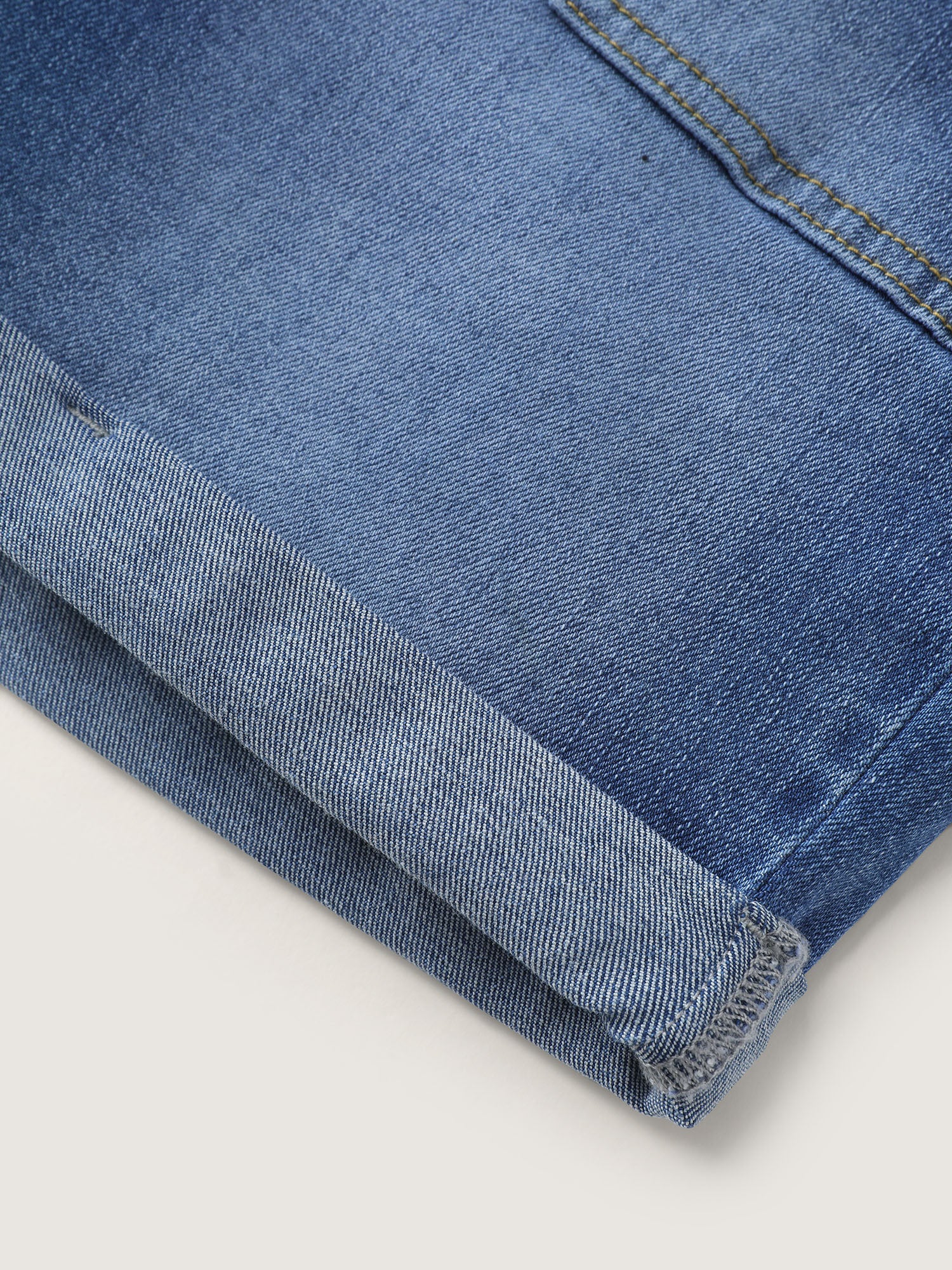 Elastic Back-Waist Skinny-Fit Denim Shorts - Image 7