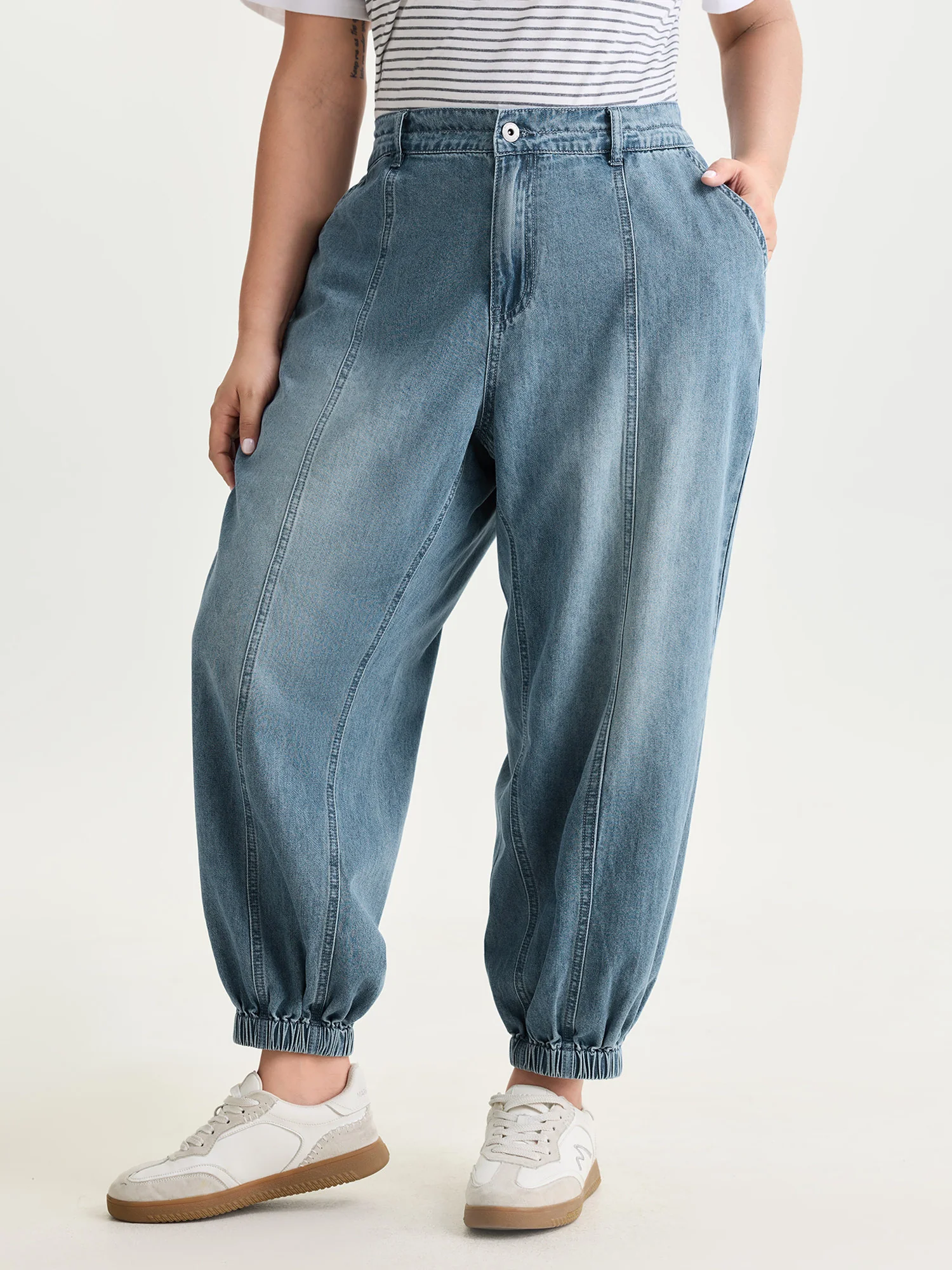 Elastic Waist Cuffed Medium Wash Jeans - Image 2