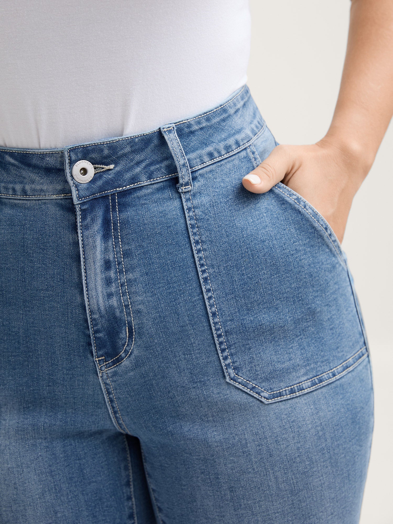 Elastic Waist Skinny-Fit Pocket Jeans - Image 3