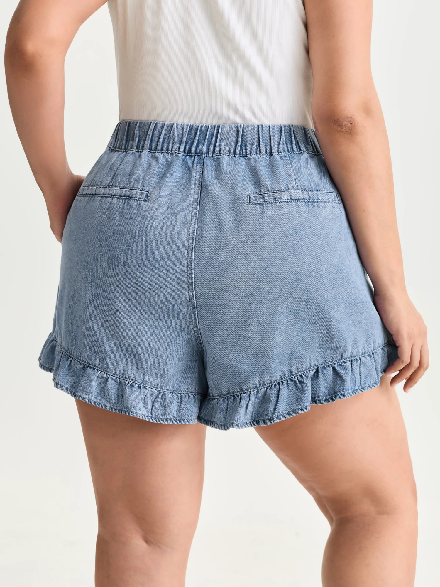 Elastic Waistband Straight-Leg Denim Shorts - Image 5