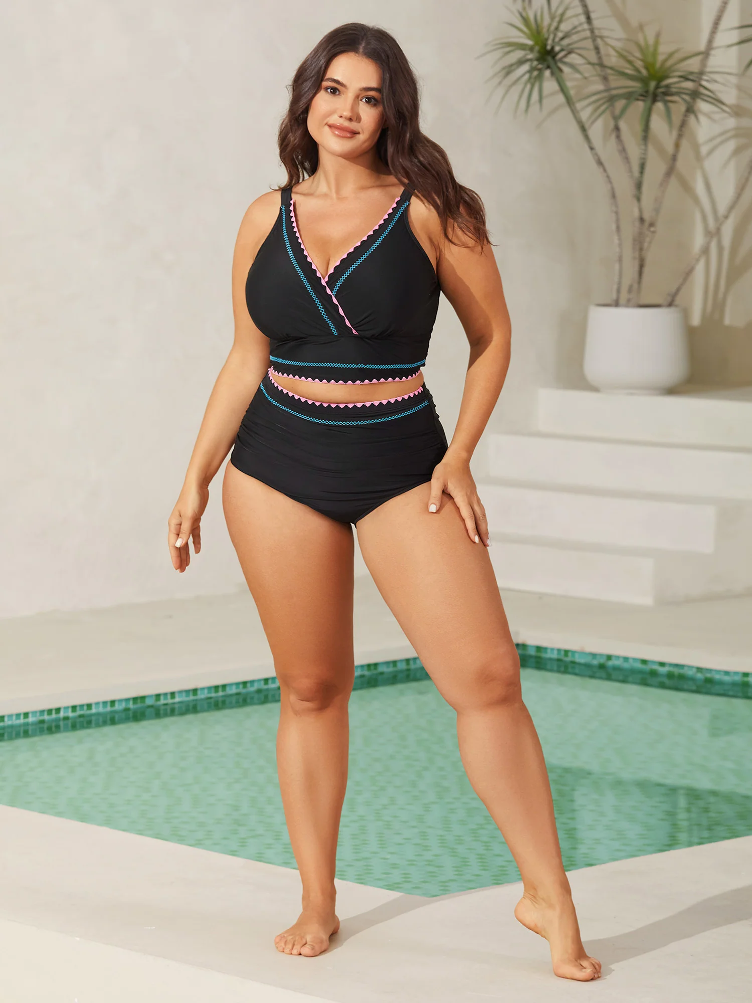 Embroidered Color Contrast Swim Top - Image 3