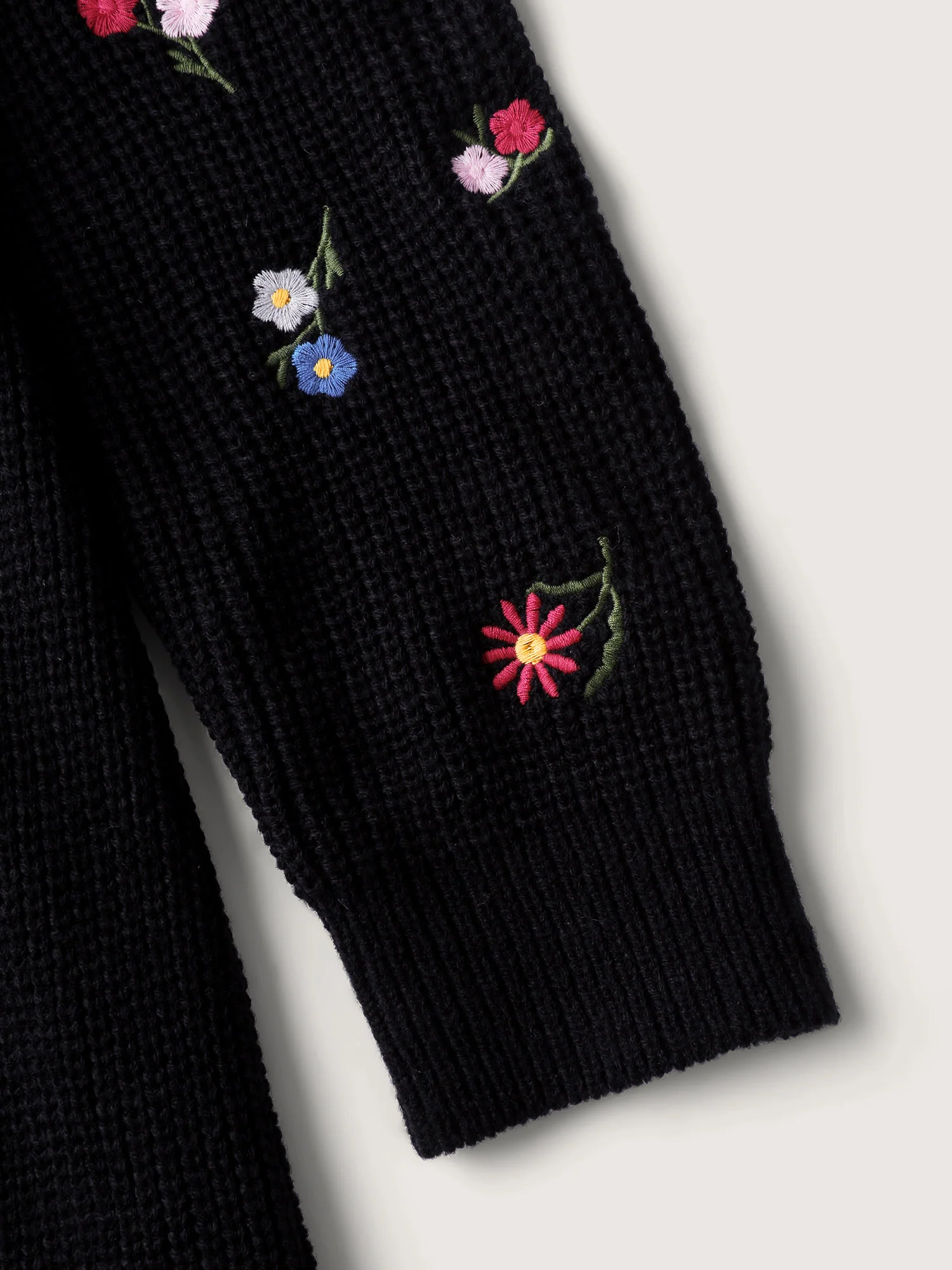 Embroidered Sleeve Stretchy Cinched-Waist Pullover - Image 7