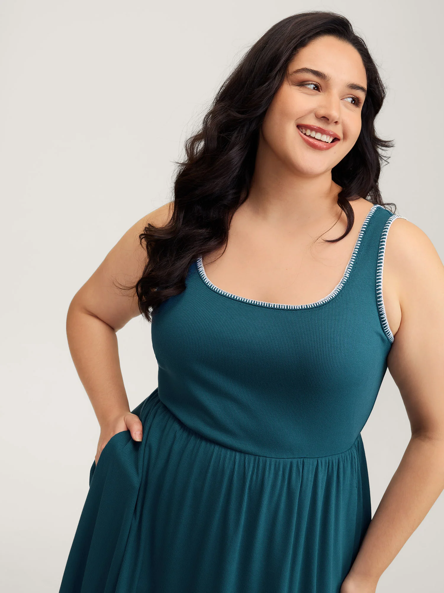Embroidered Trim Cinched-Waist Stretchy Mini Dress - Image 2